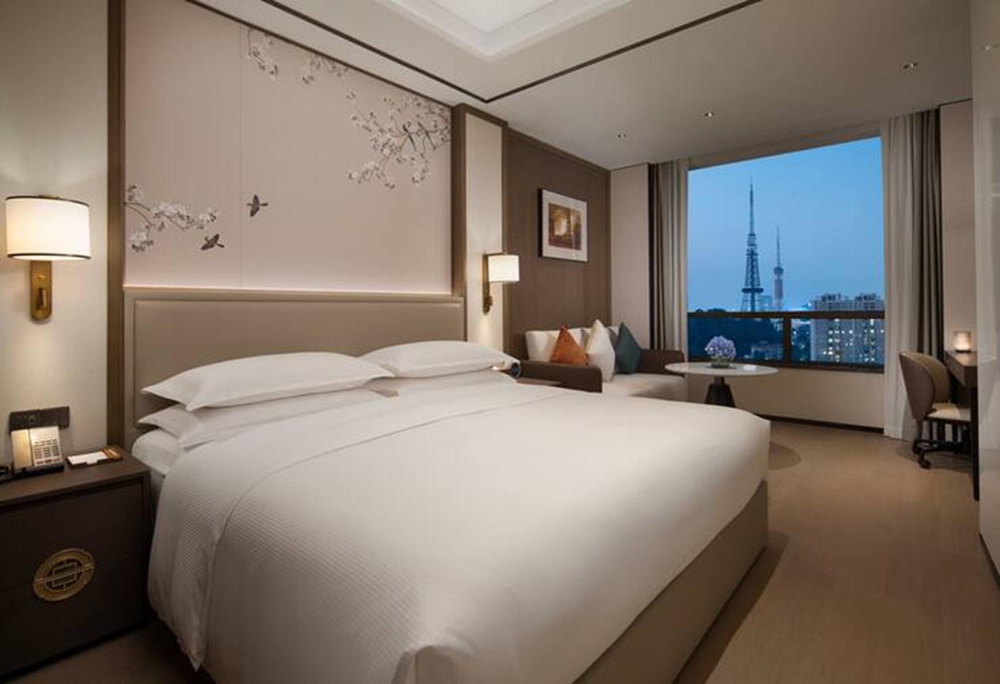 Double Guest Room King Bed