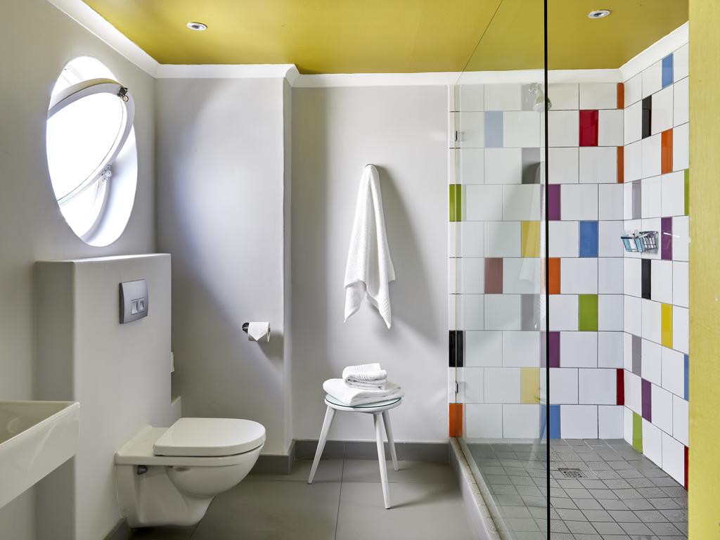 Single Mountain View