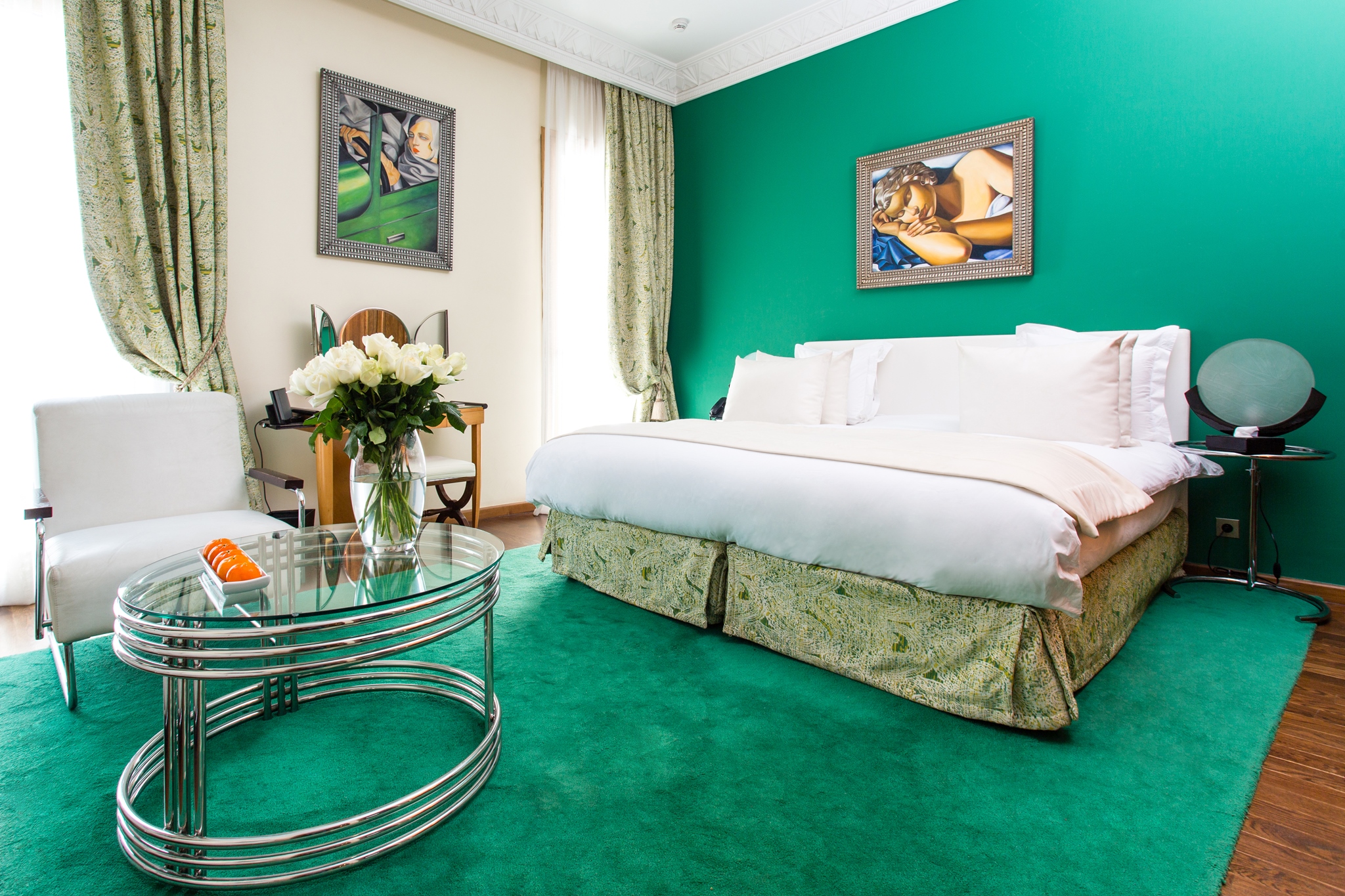 Junior Suite King Size Bed