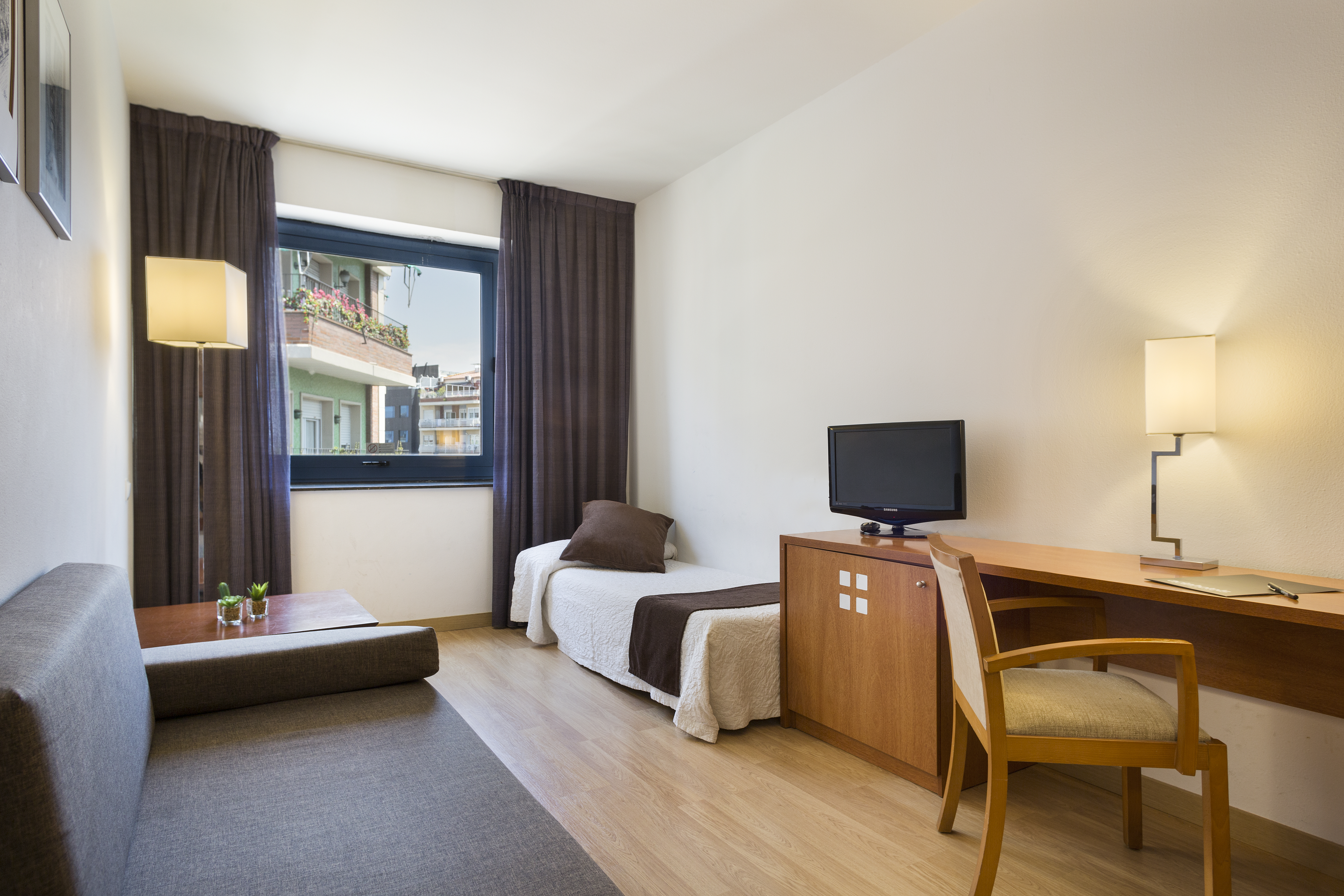 Apartment Capacity 5