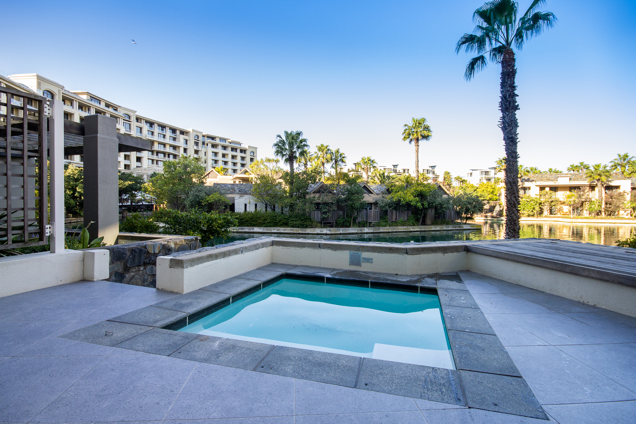 Apartment Three Bedrooms with Private Pool