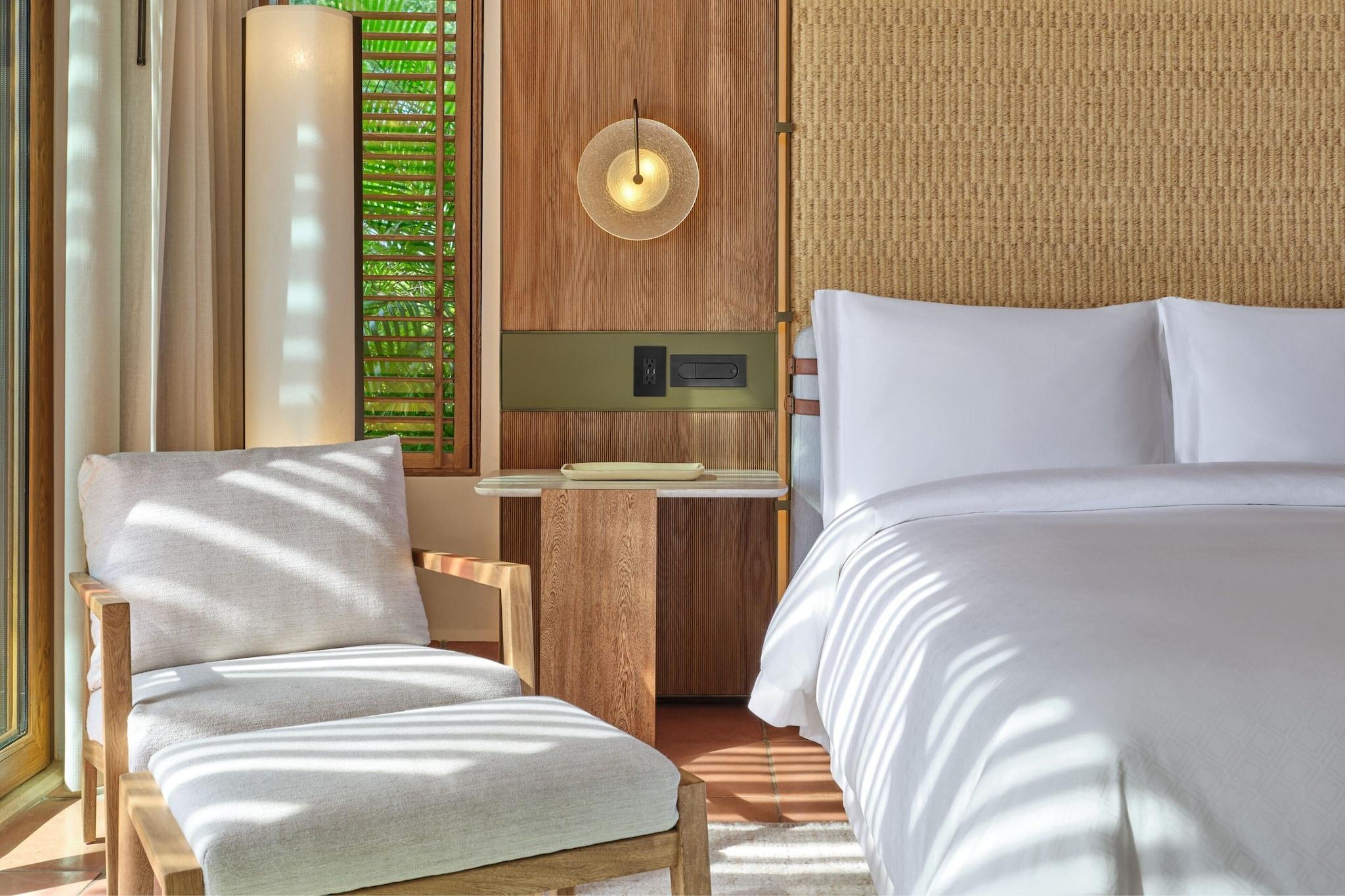 Double Ocean View King Bed