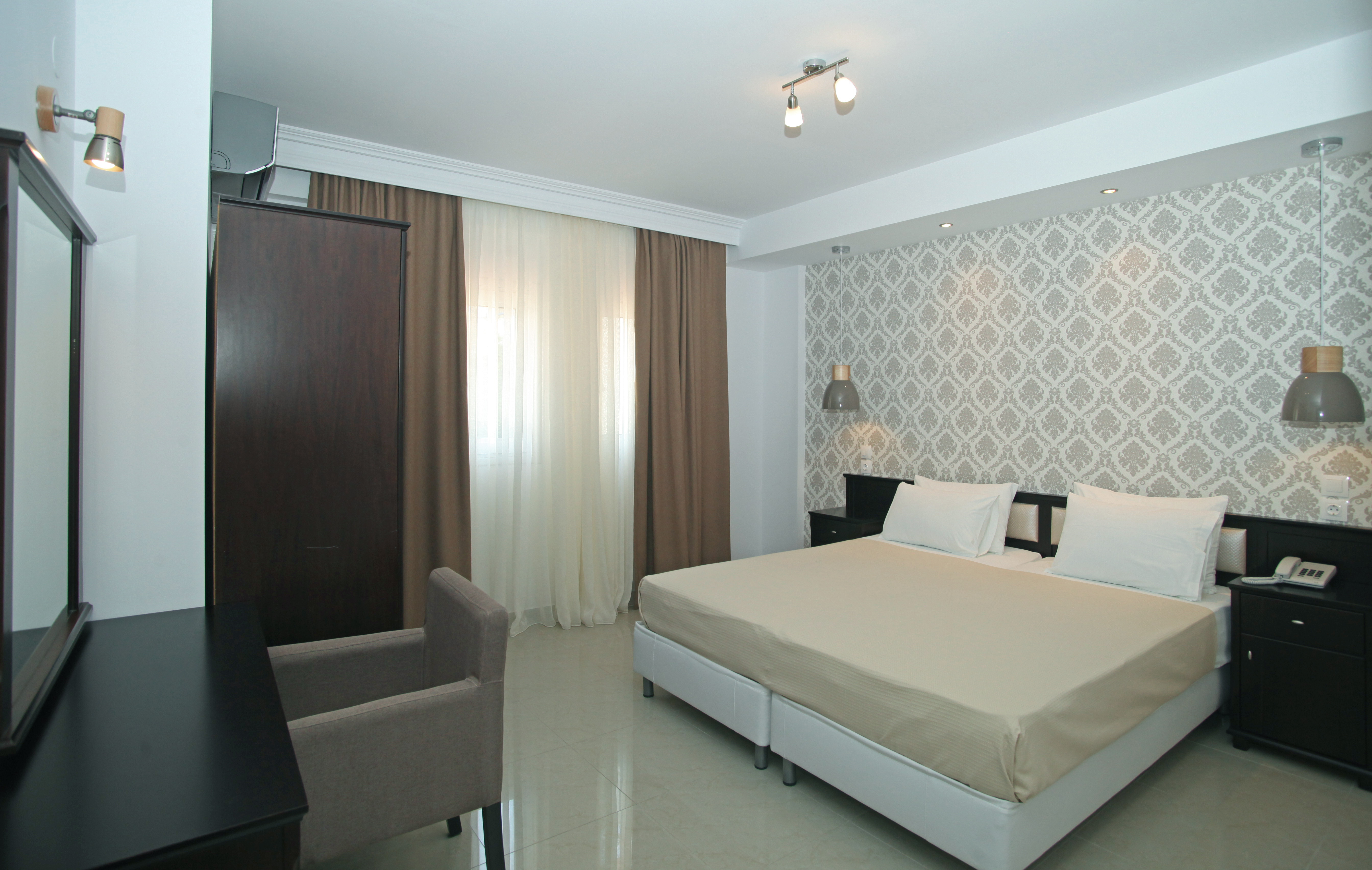 Apartment Capacity 4