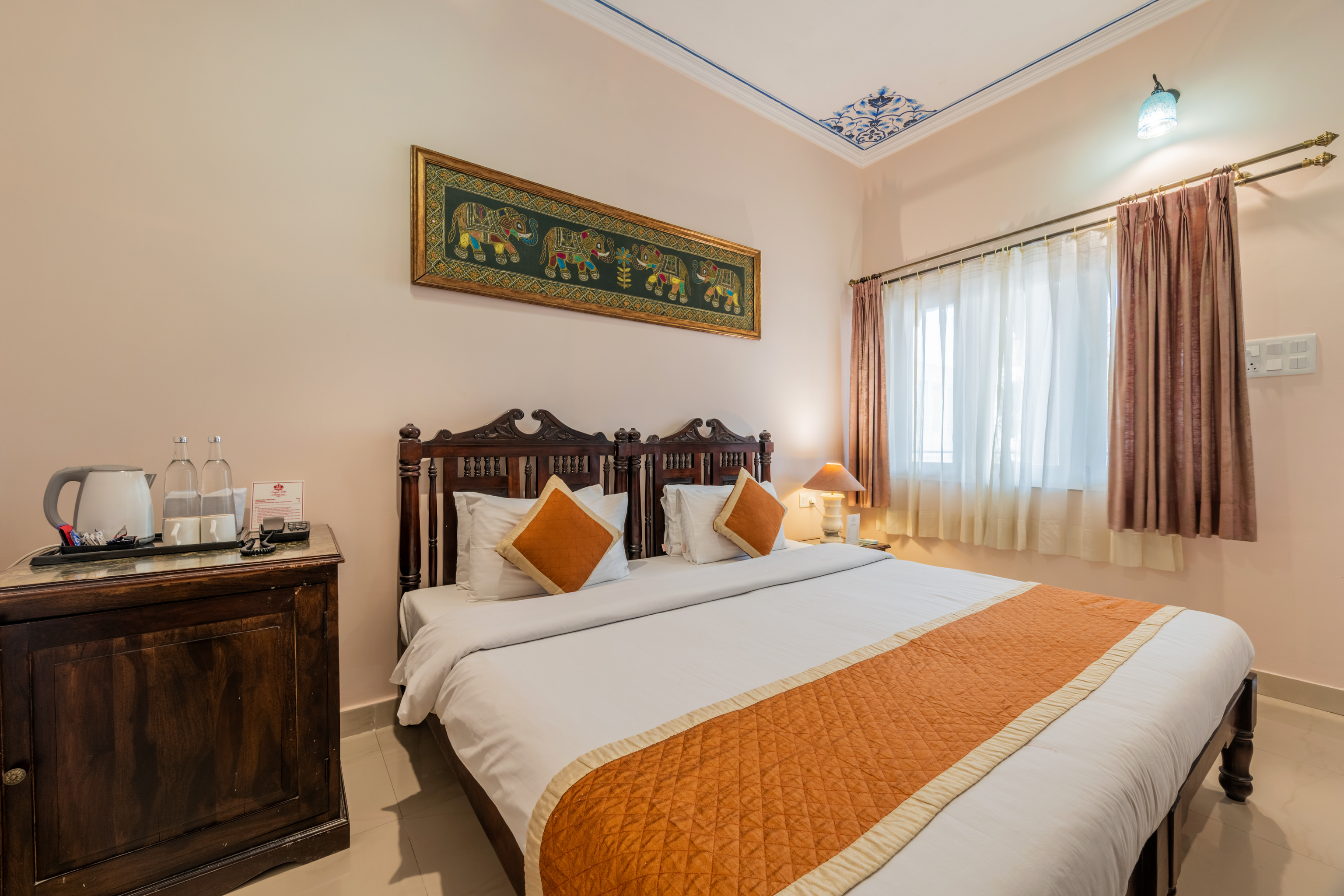 Double or Twin Deluxe