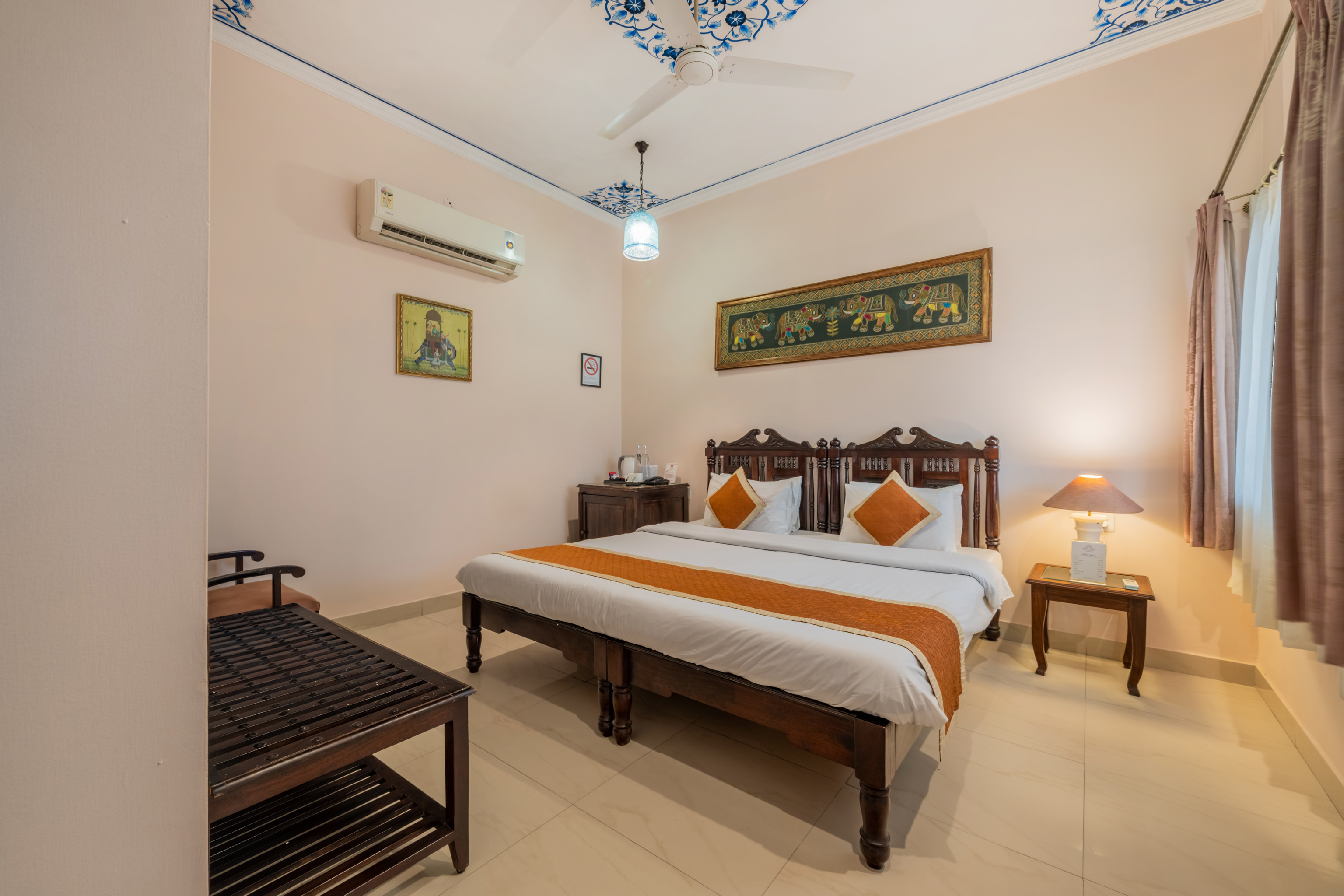 Double or Twin Deluxe