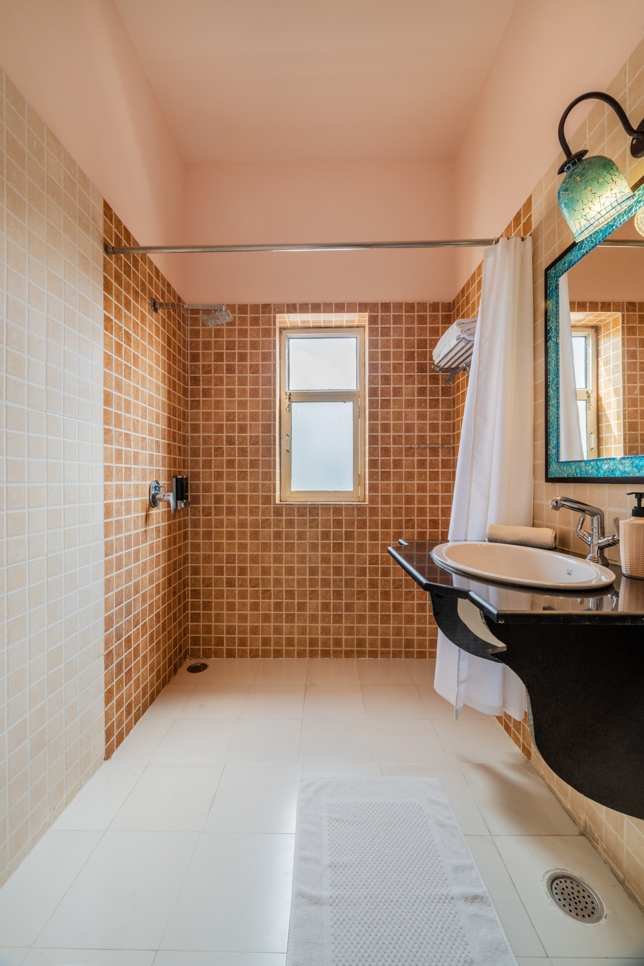 Double or Twin Deluxe