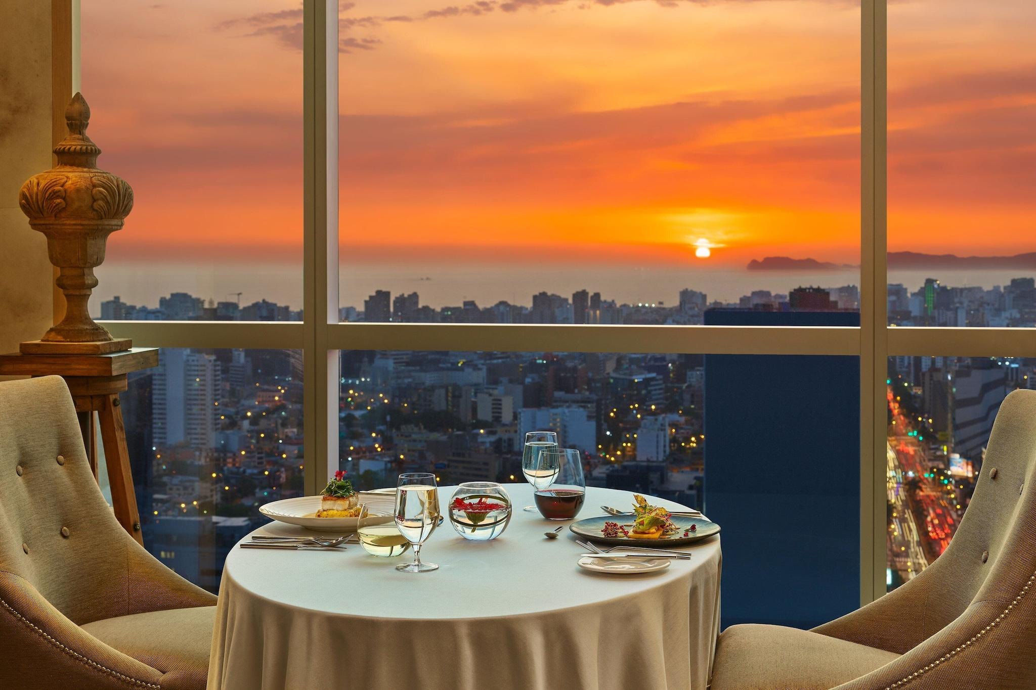 Suite Club King Bed