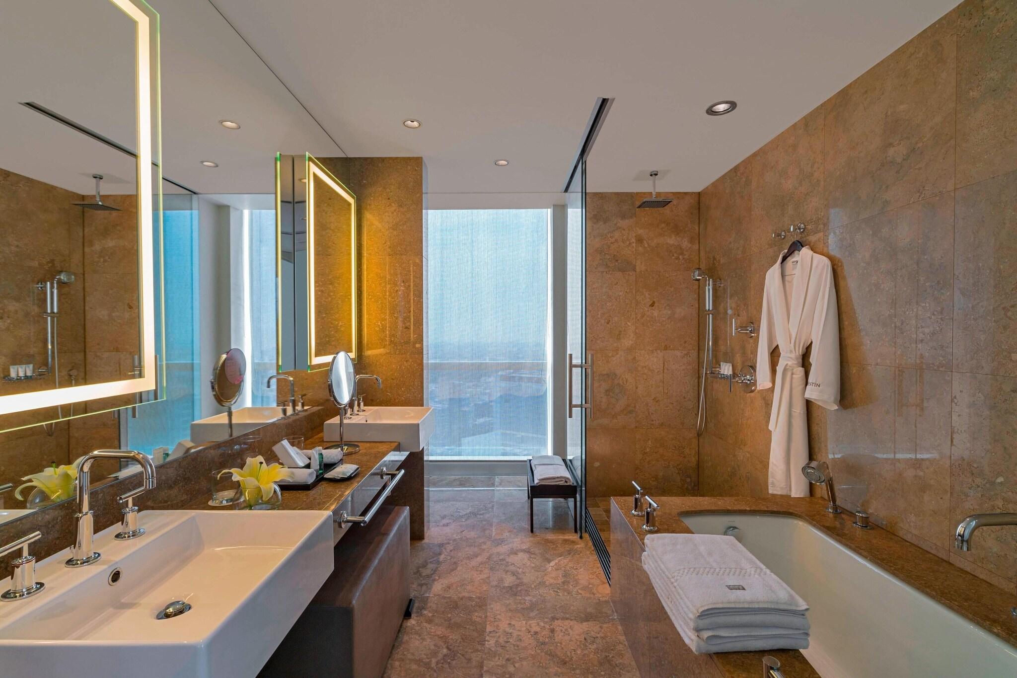 Suite Club King Bed