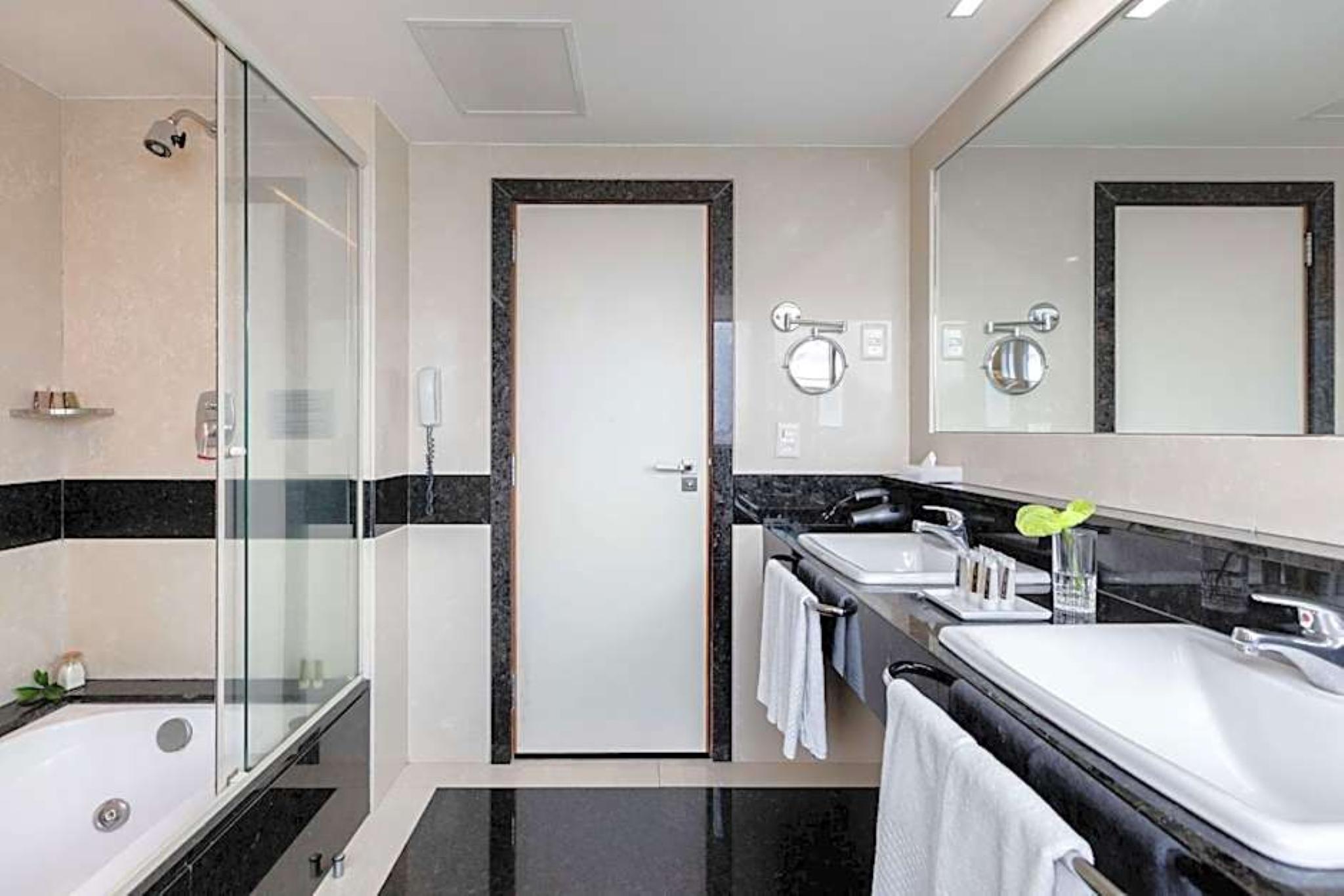 Junior Suite Capacity 2 One Bedroom