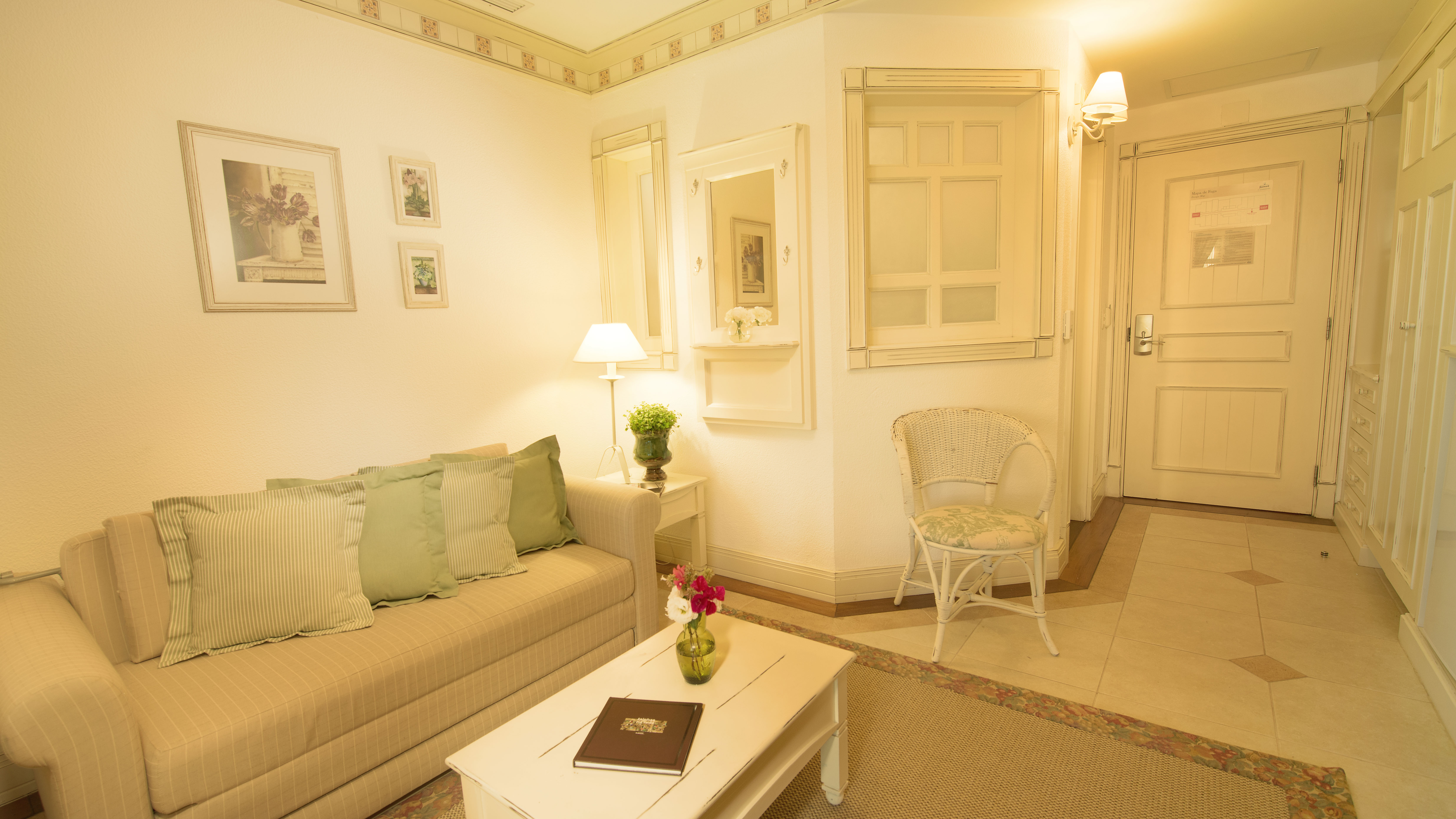 Junior Suite Capacity 1