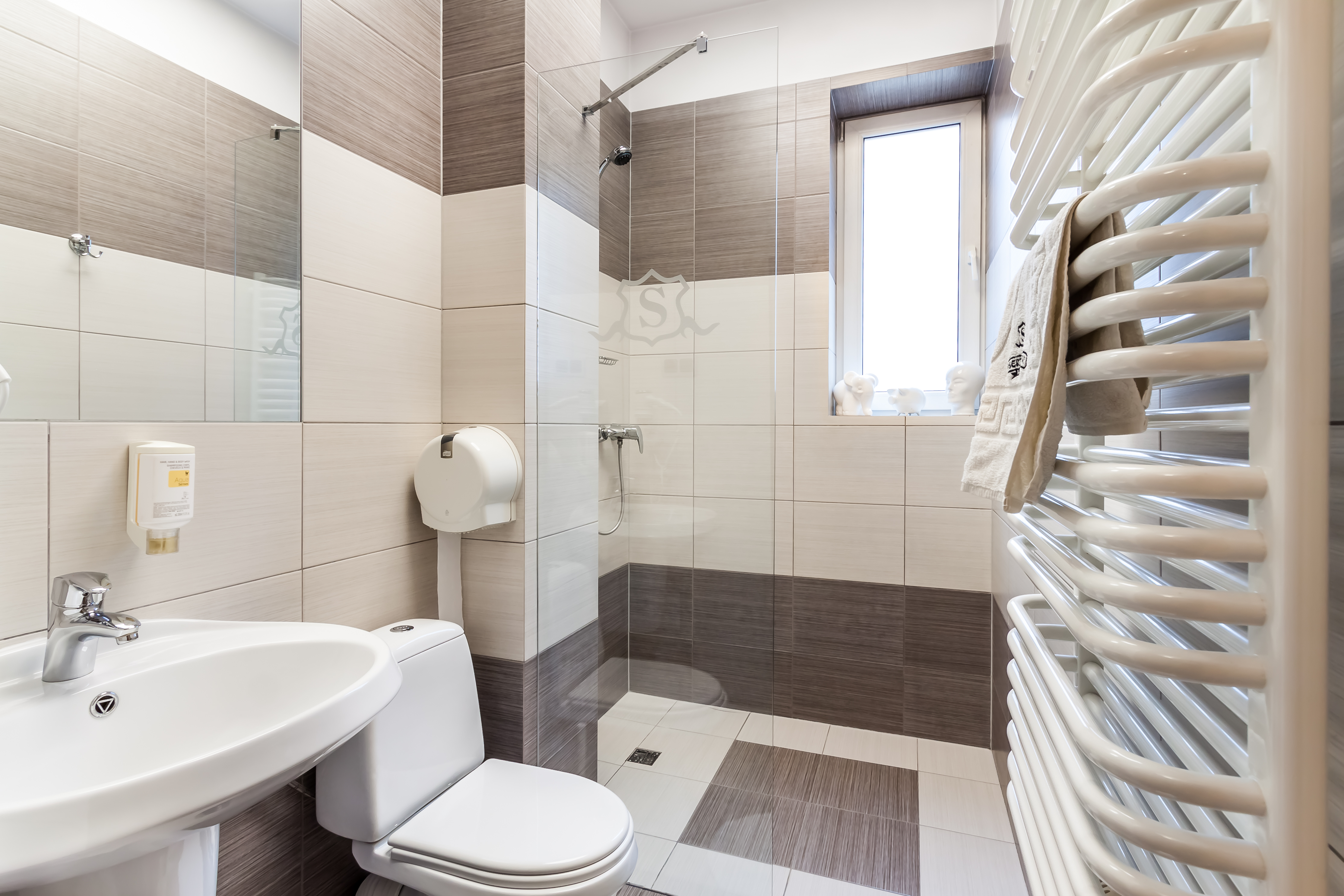 Double or Twin Deluxe