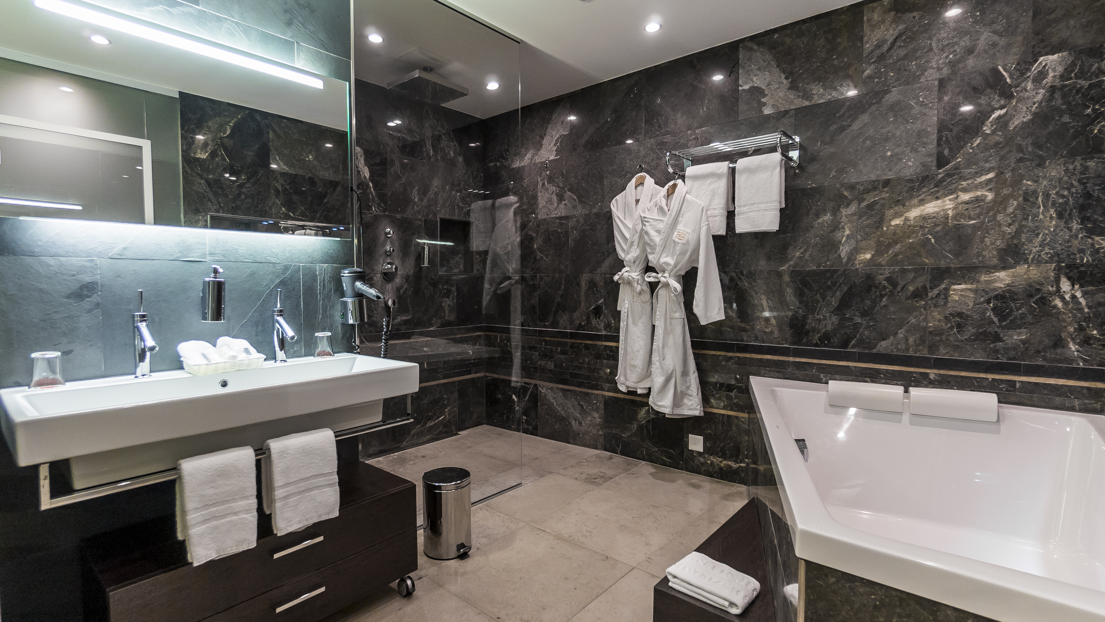 Suite Three Bedrooms