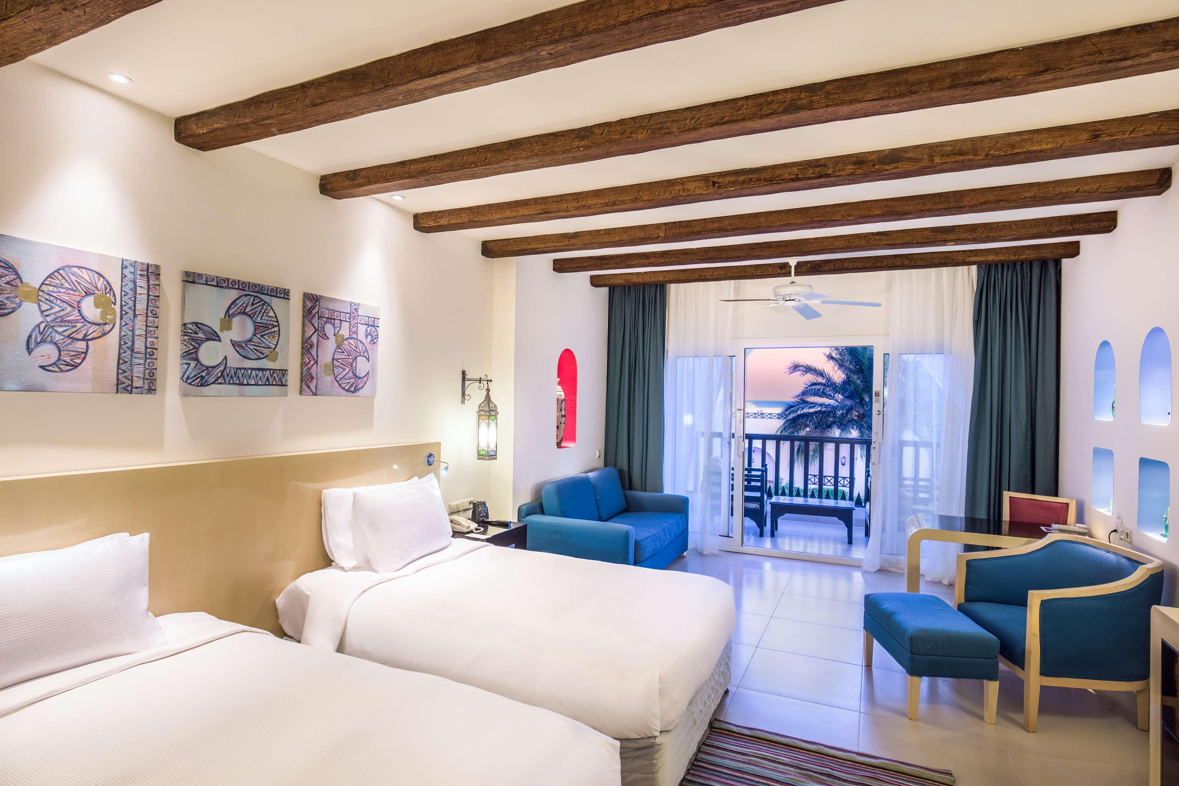 Twin Deluxe Sea View