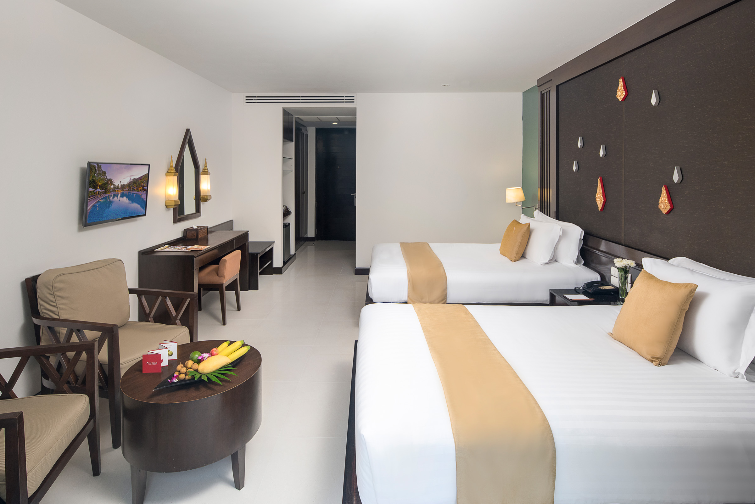 Double or Twin Deluxe Pool View