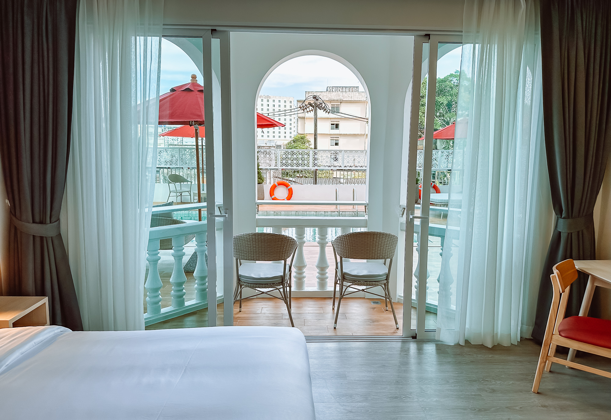 Room Deluxe with Balcony