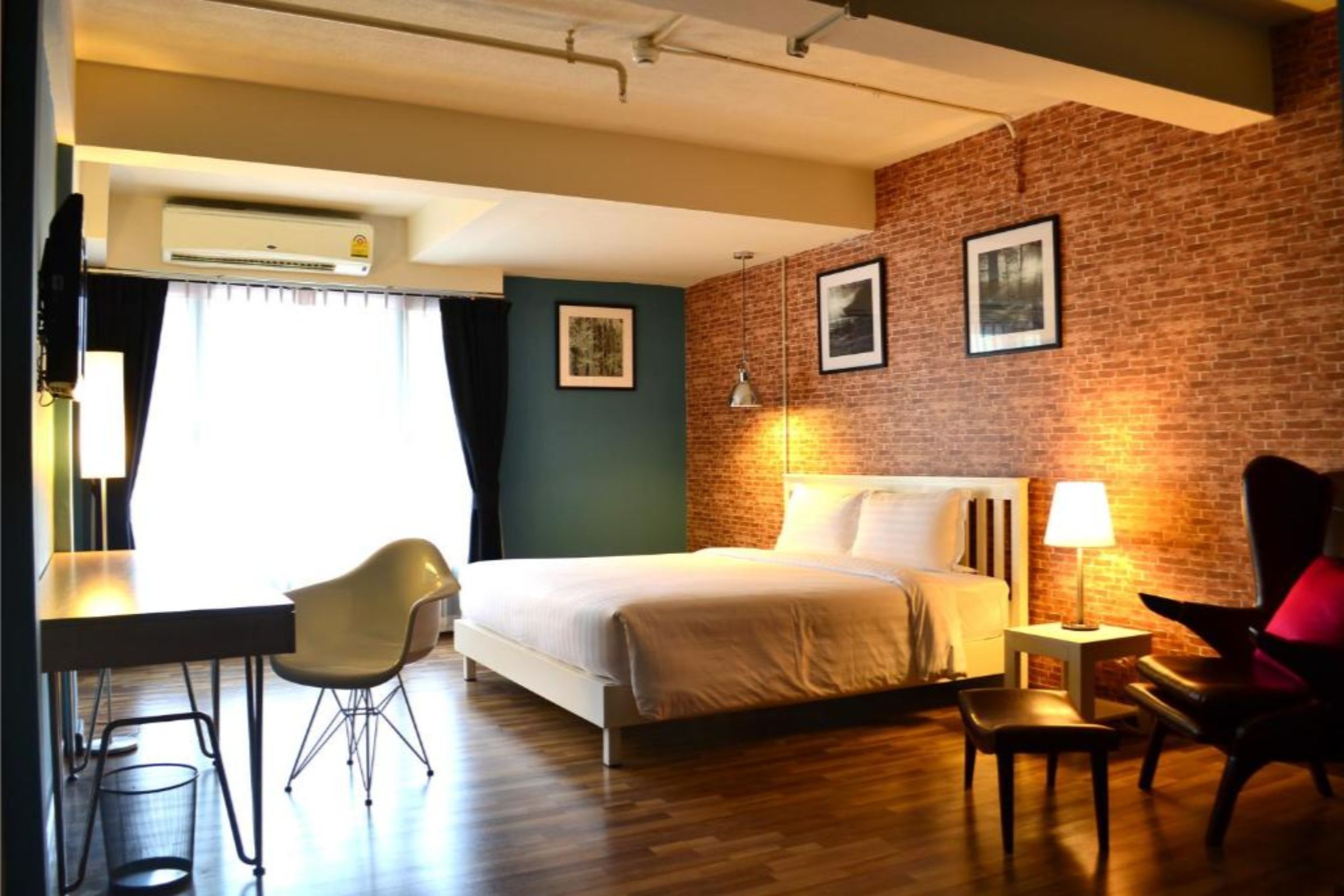 Double Superior King Bed