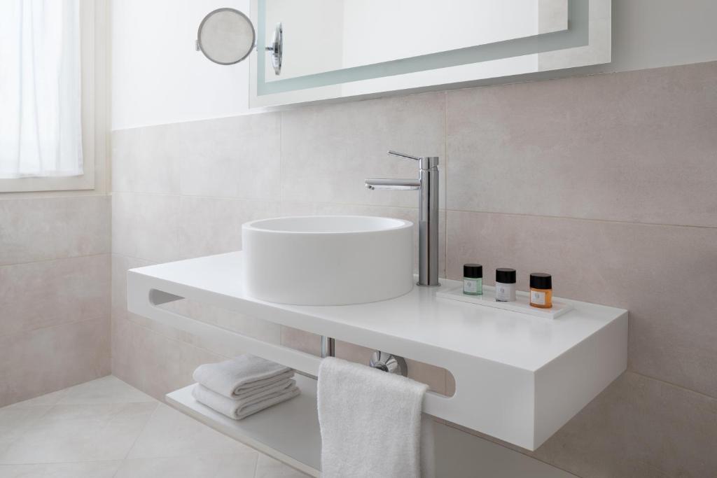 Double or Twin with Views