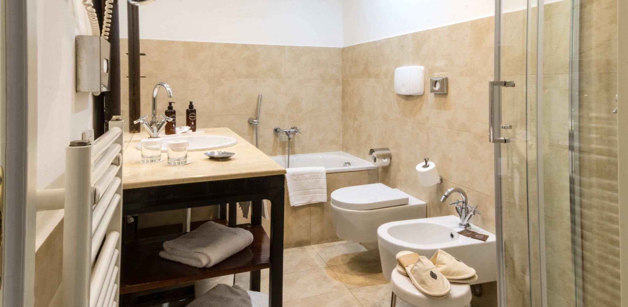 Double or Twin Deluxe