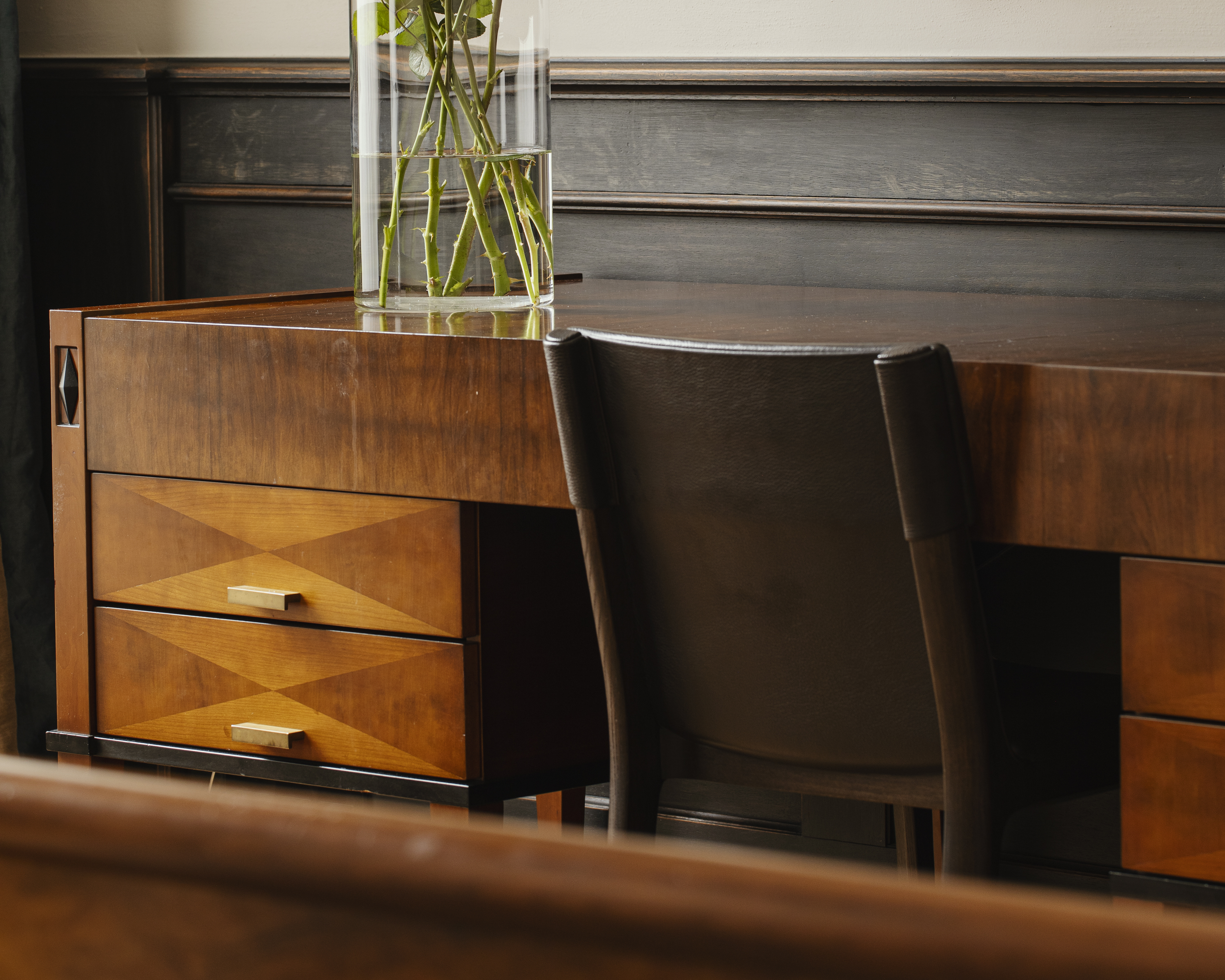 Twin Deluxe Two Beds