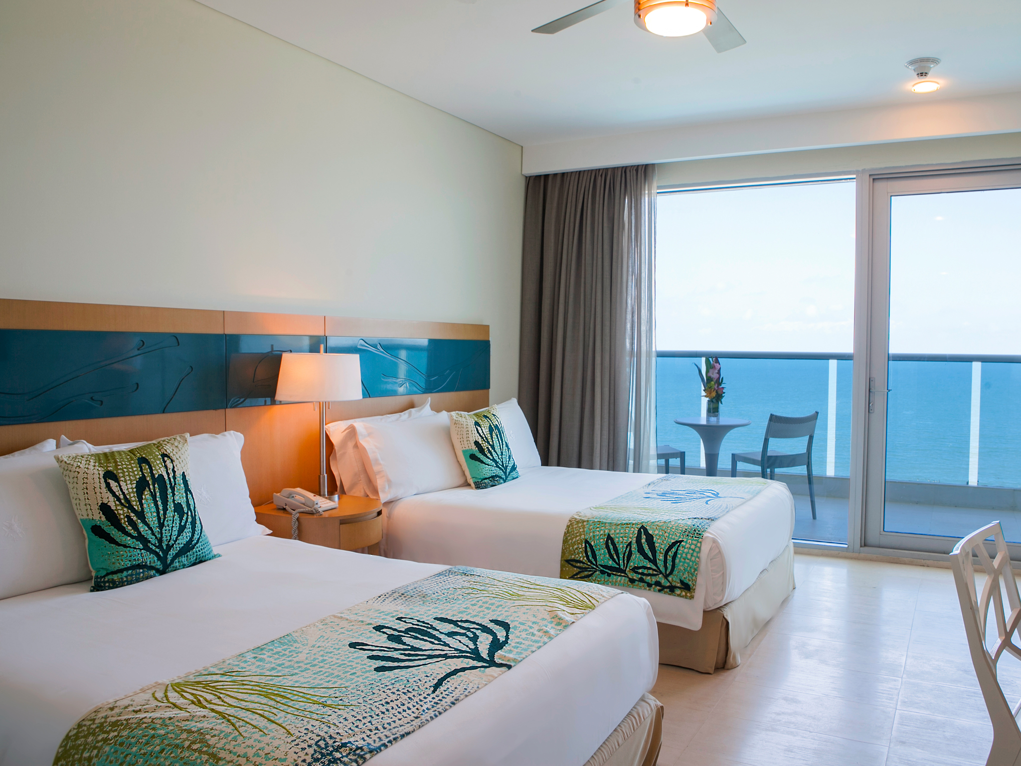 Double Superior Sea View