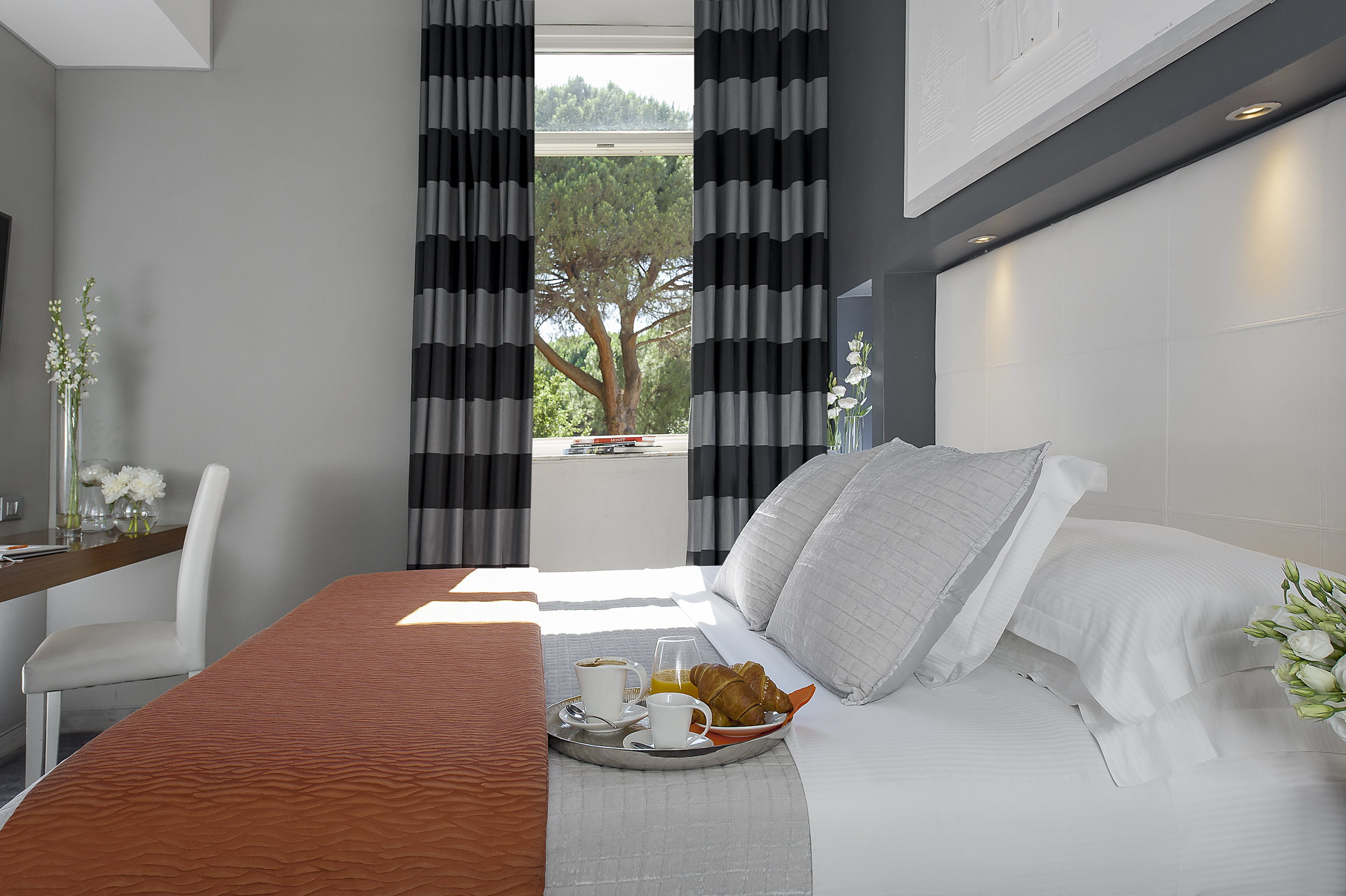 Double or Twin Standard