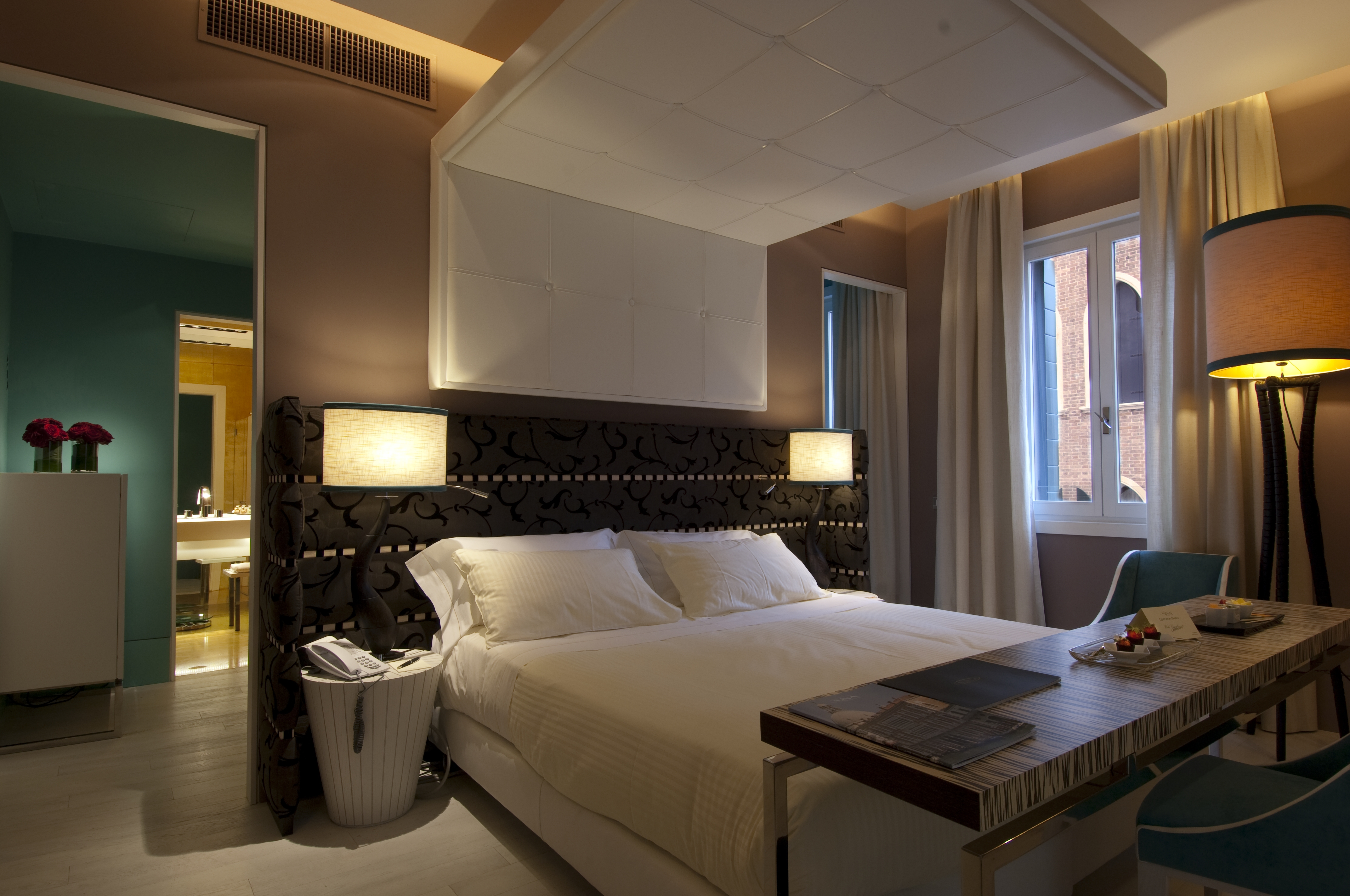 Double or Twin Deluxe