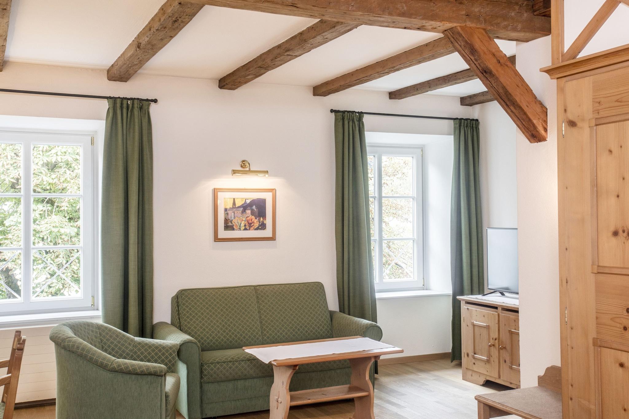 Double Deluxe Queen Bed