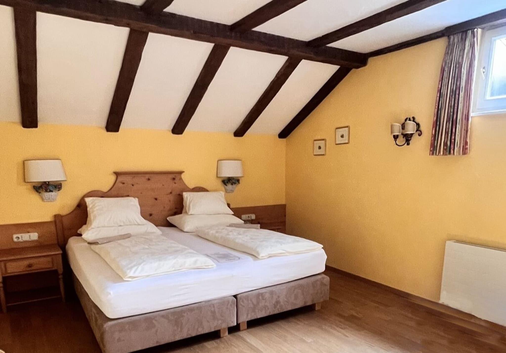 Double Premium Queen Bed