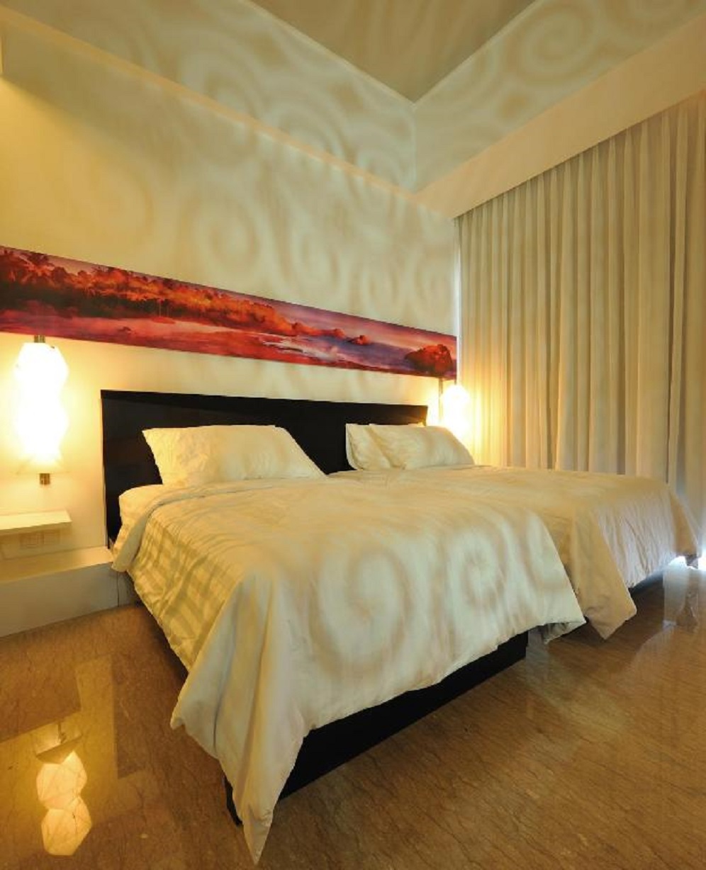 Twin Superior Ocean View