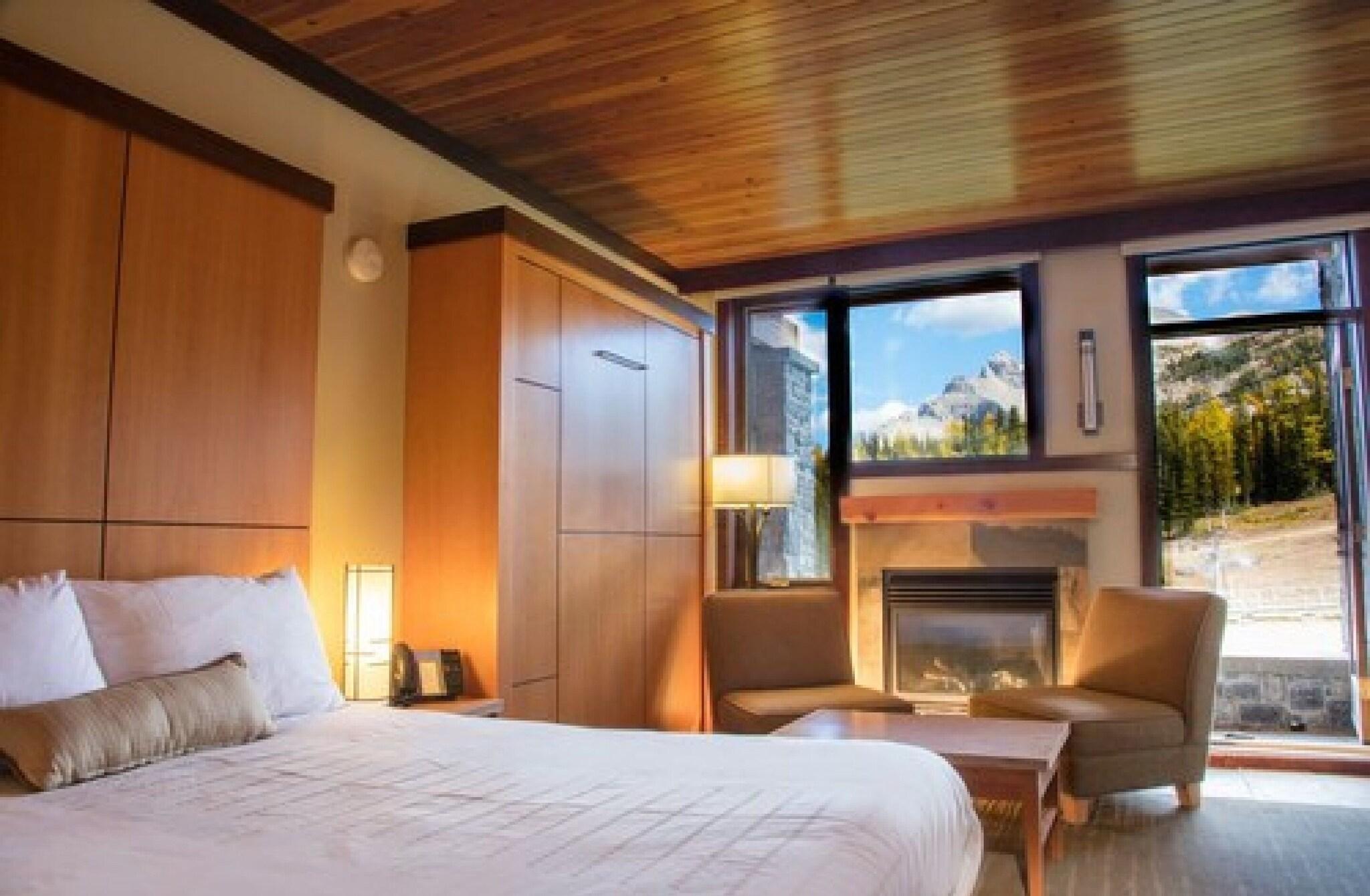 Double Premier Queen Bed