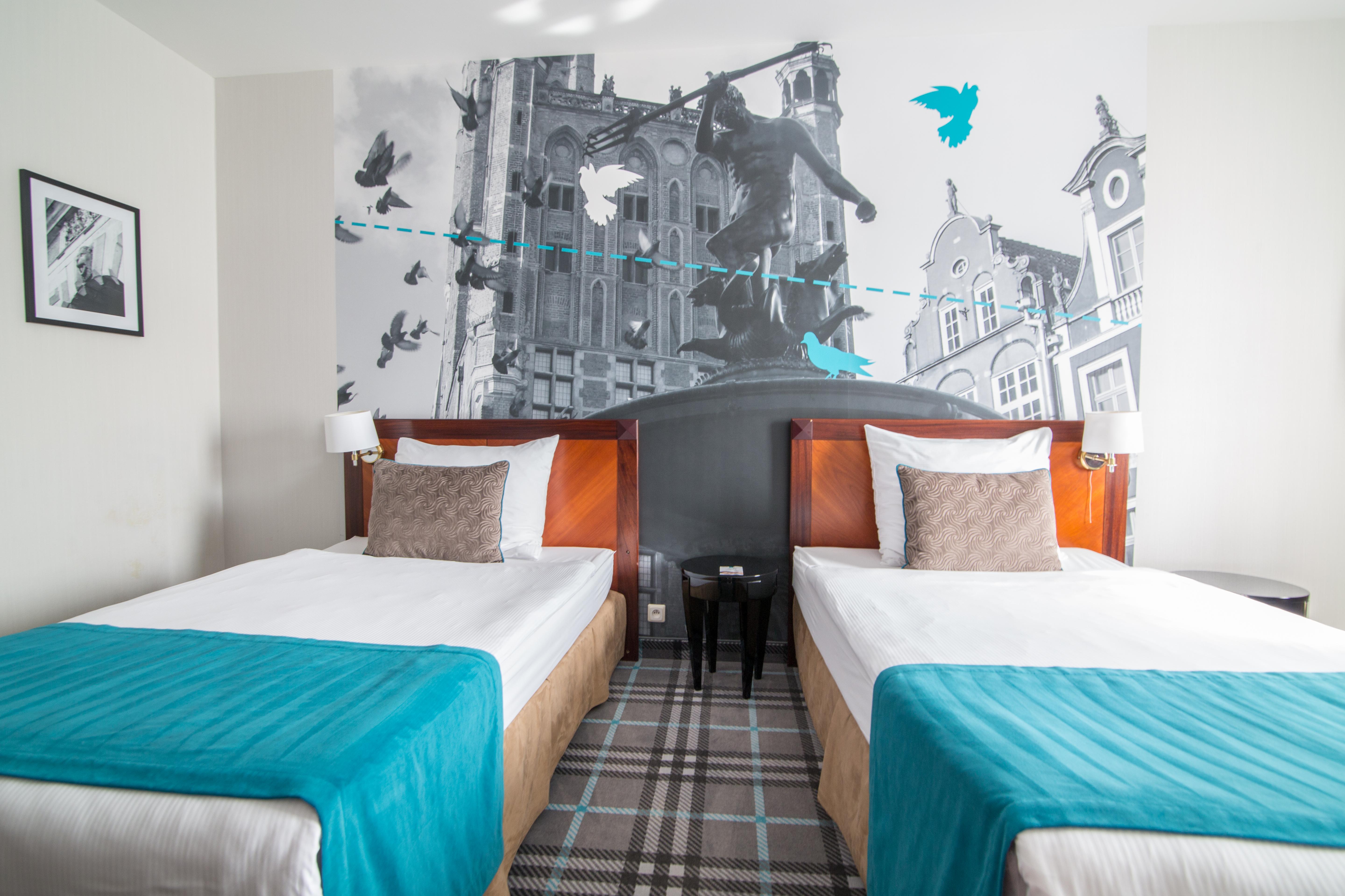 Double or Twin Standard