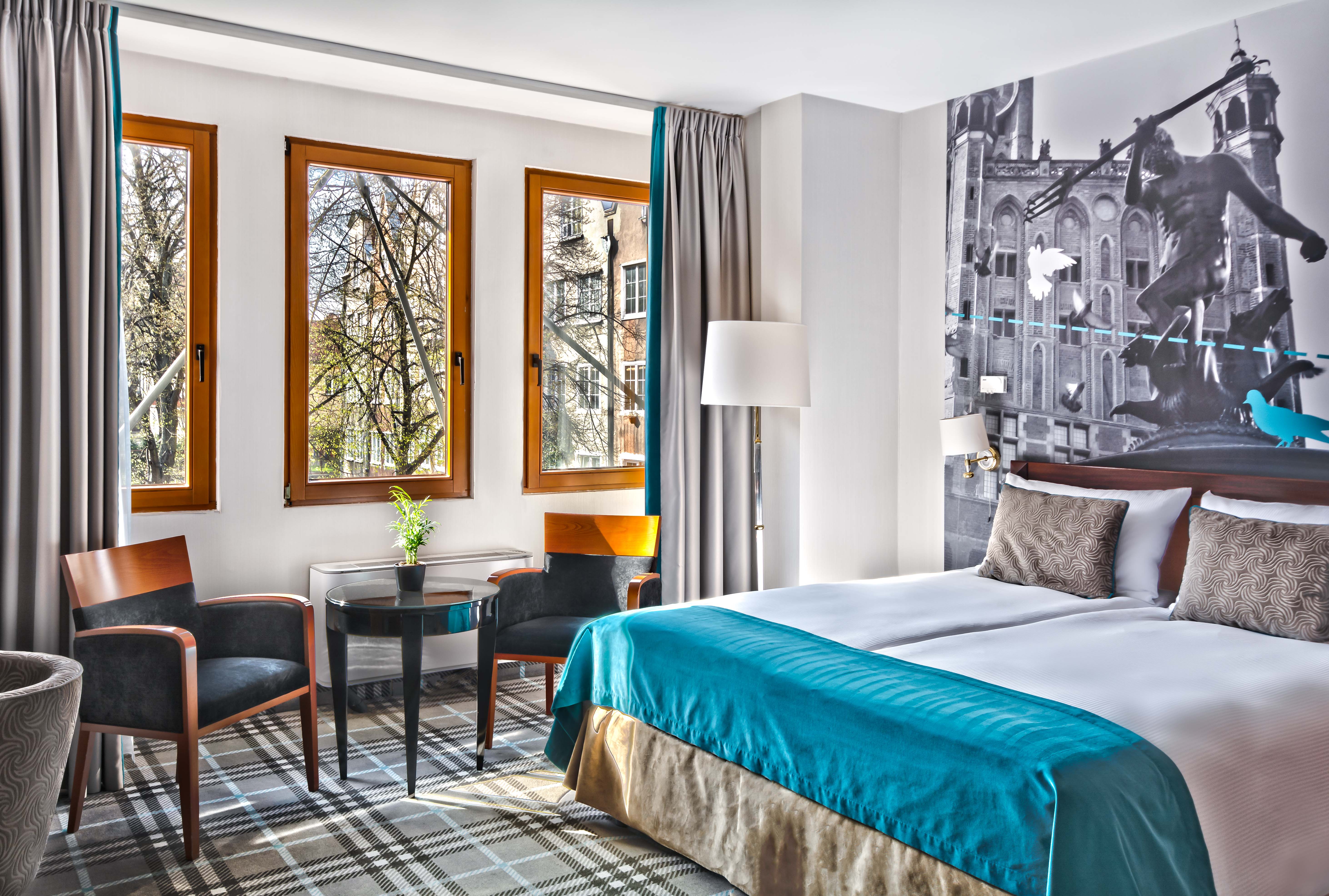 Double or Twin Standard