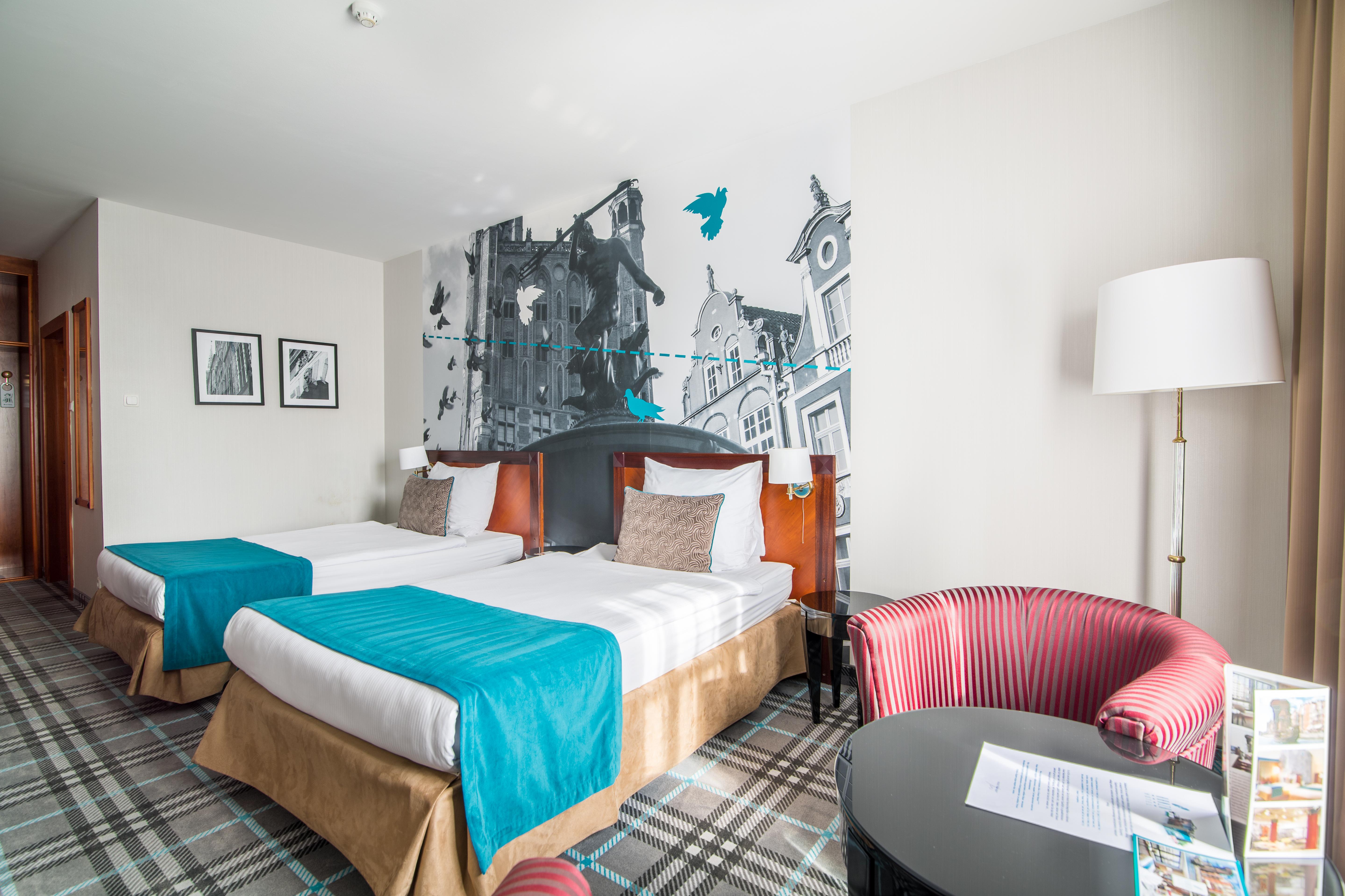 Double or Twin Standard