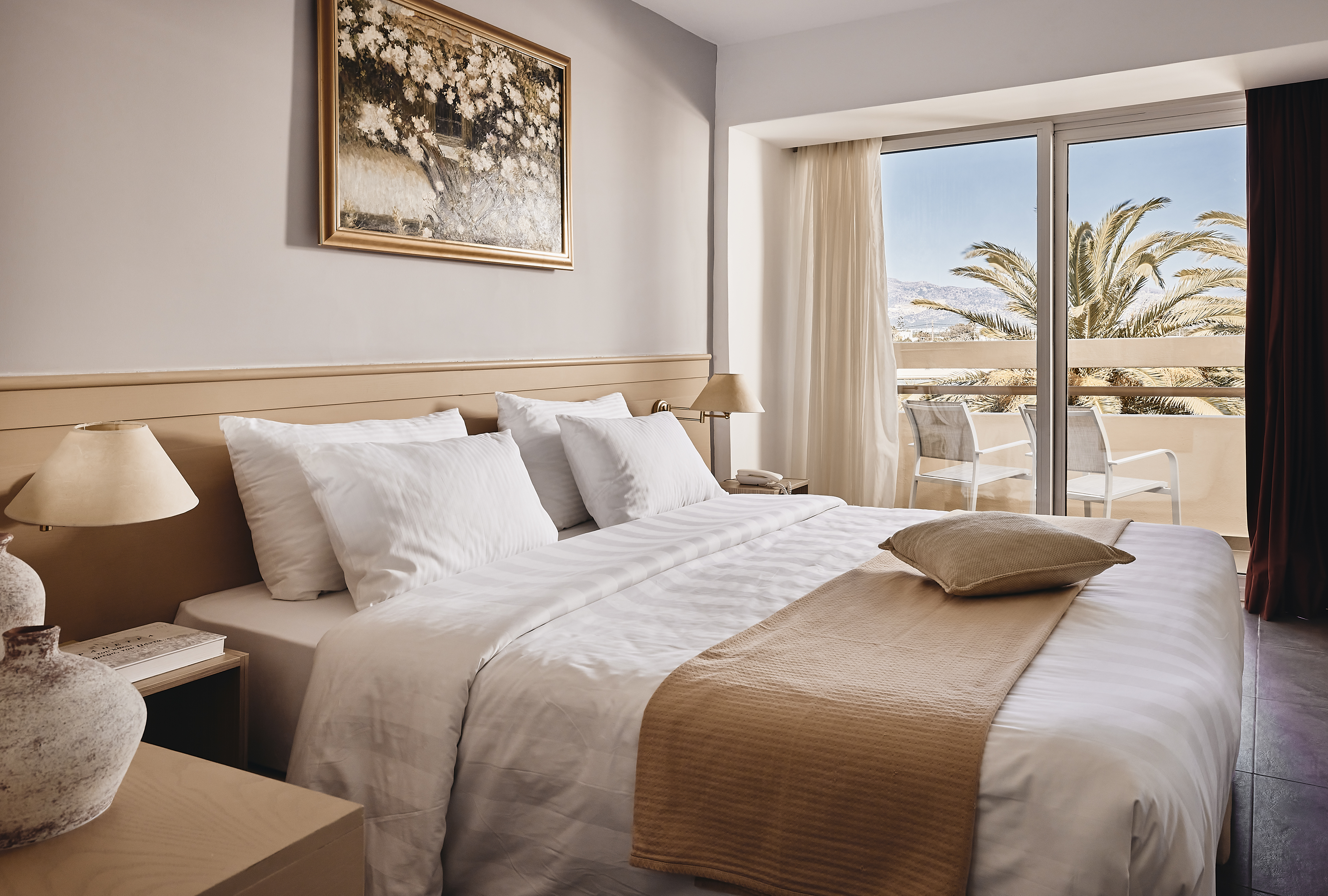 Double or Twin Side Sea View