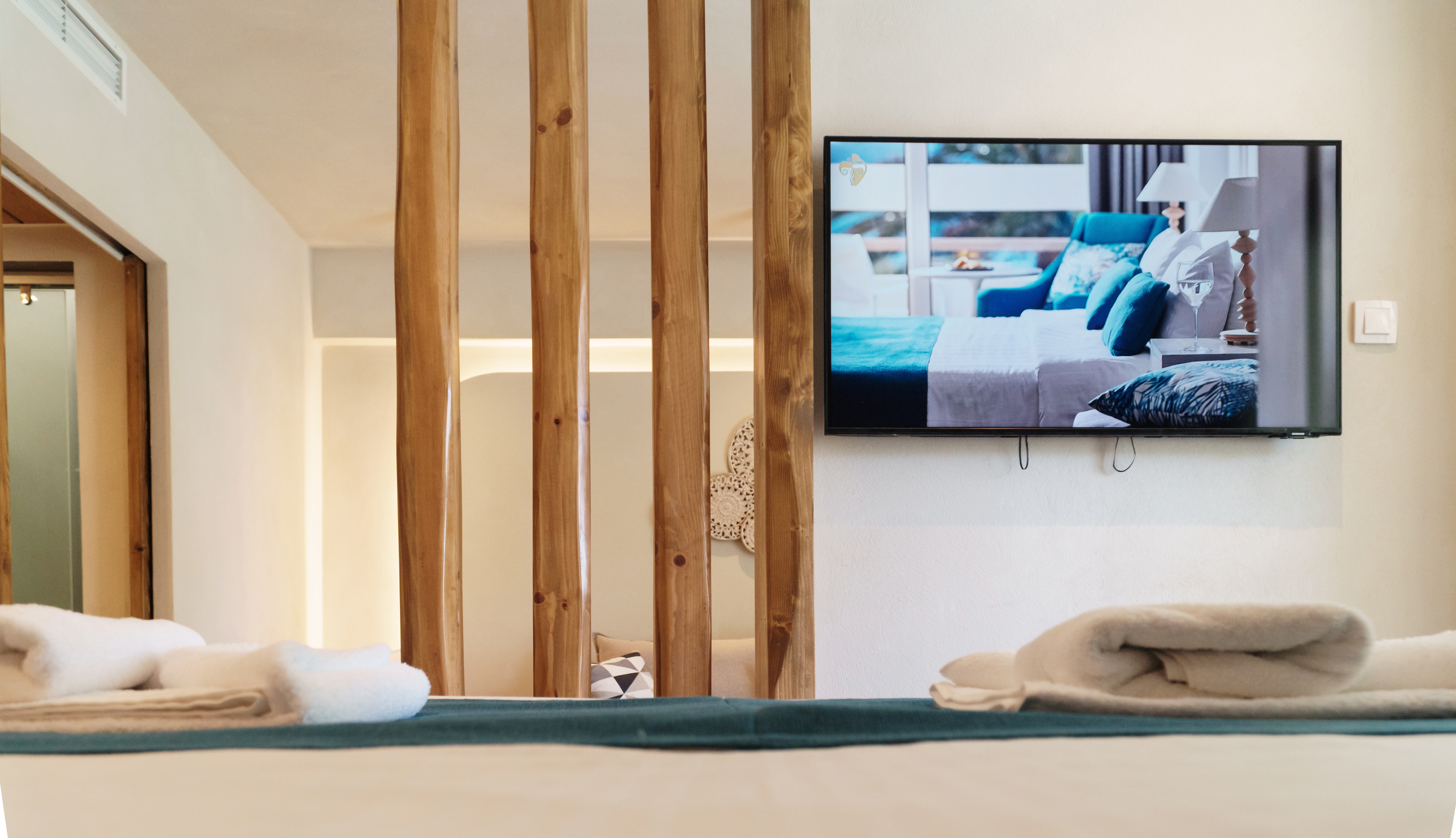 Double or Twin Superior with Private Pool