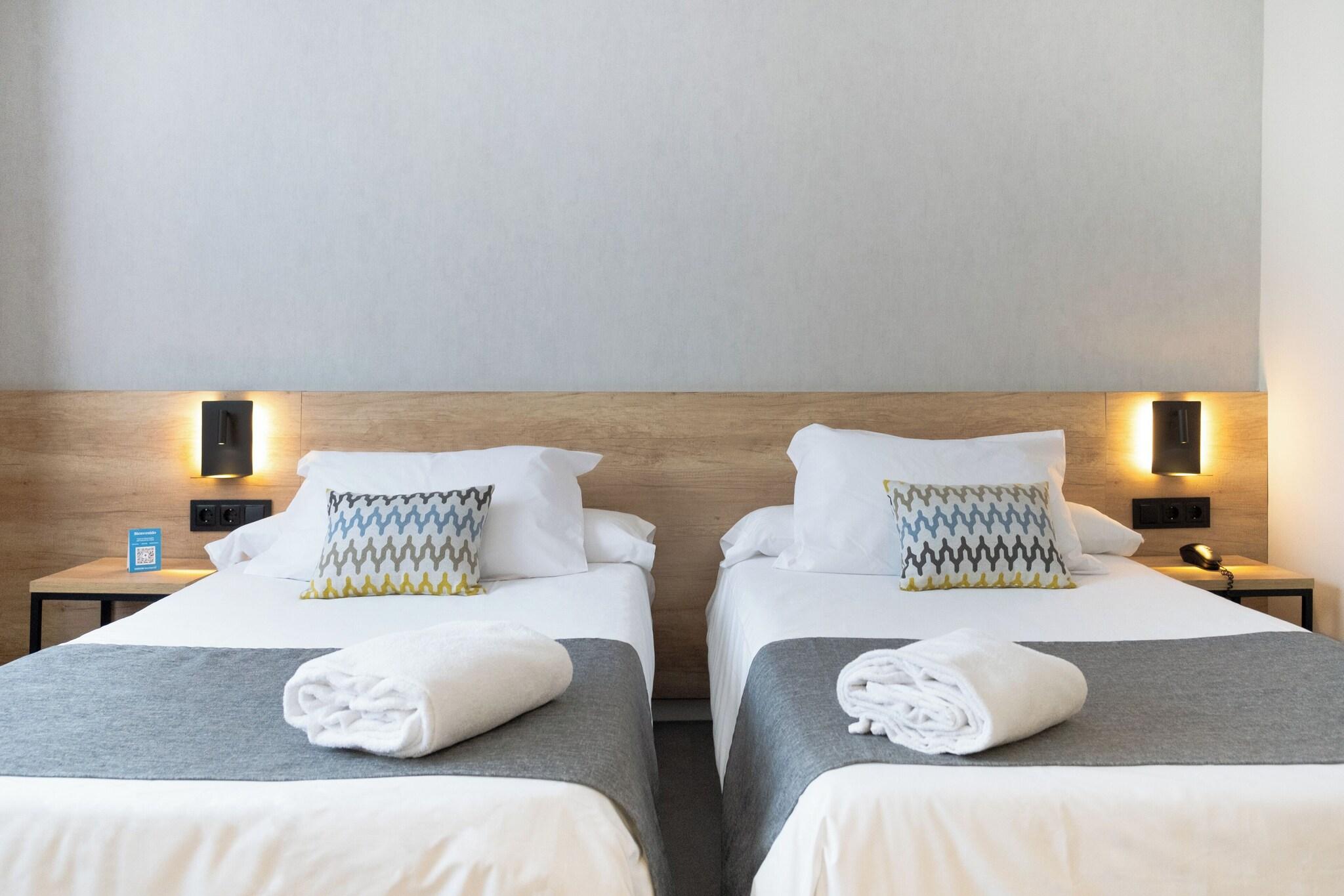 Double Single Superior with Double Bed