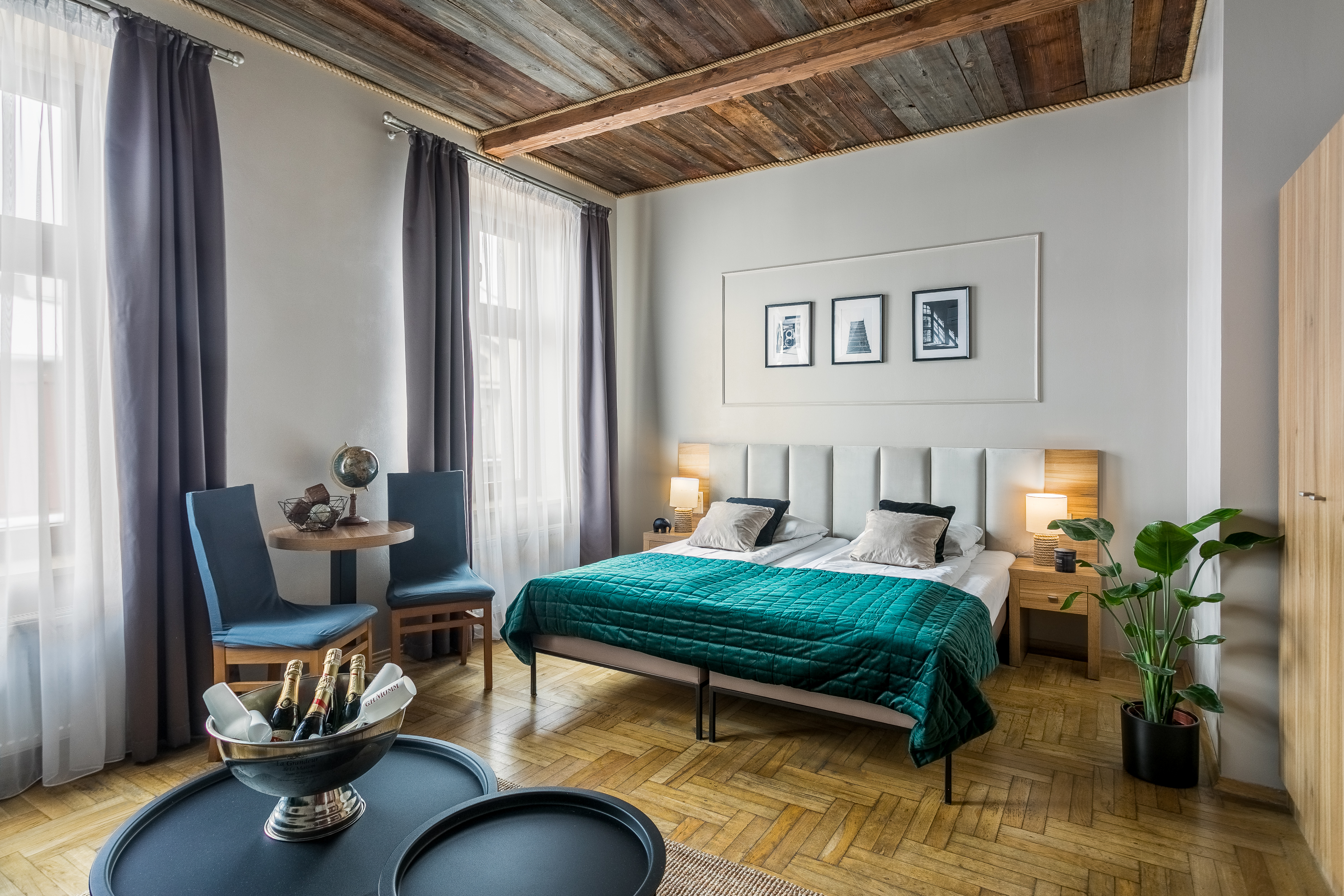 Double or Twin Superior