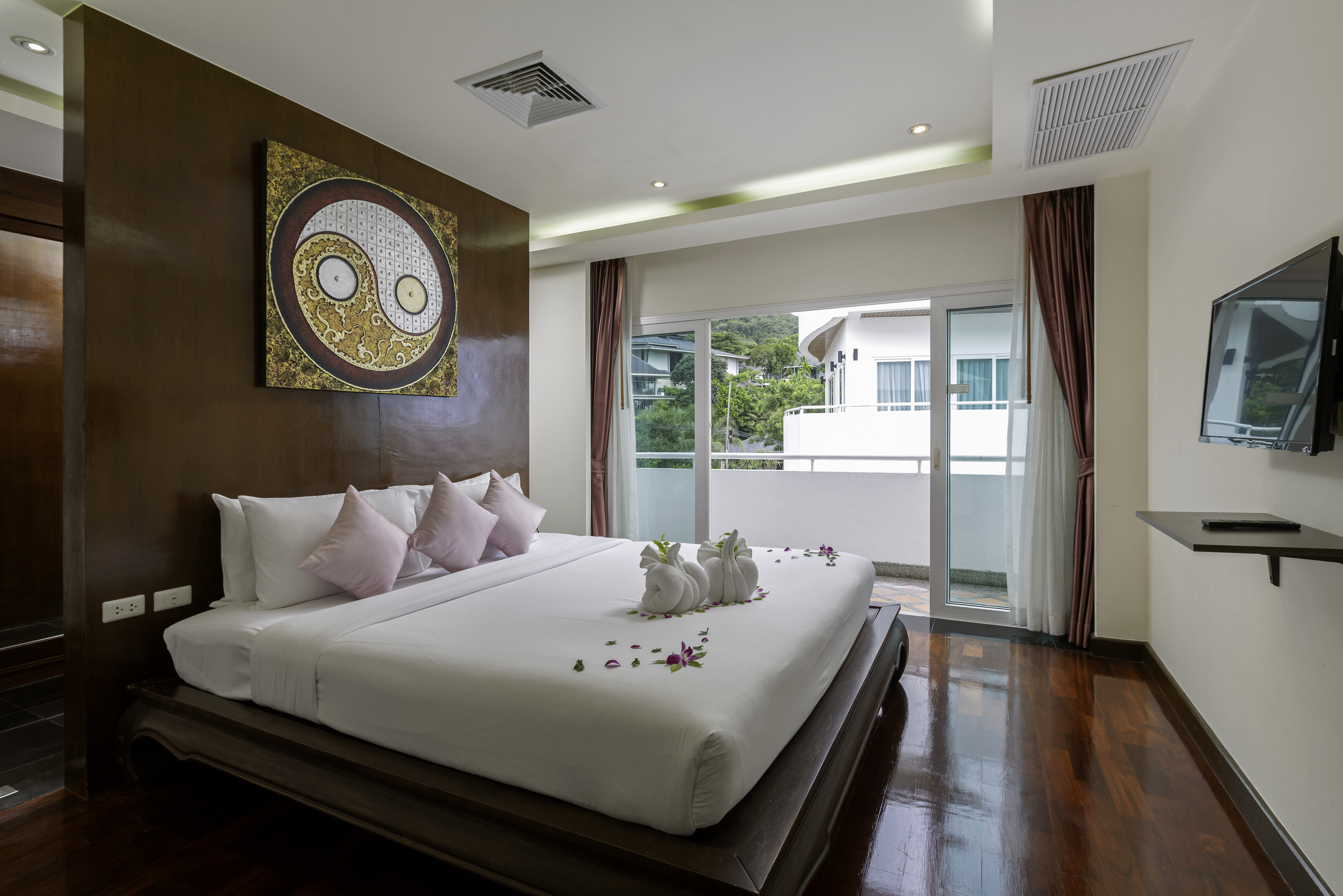 Suite Three Bedrooms