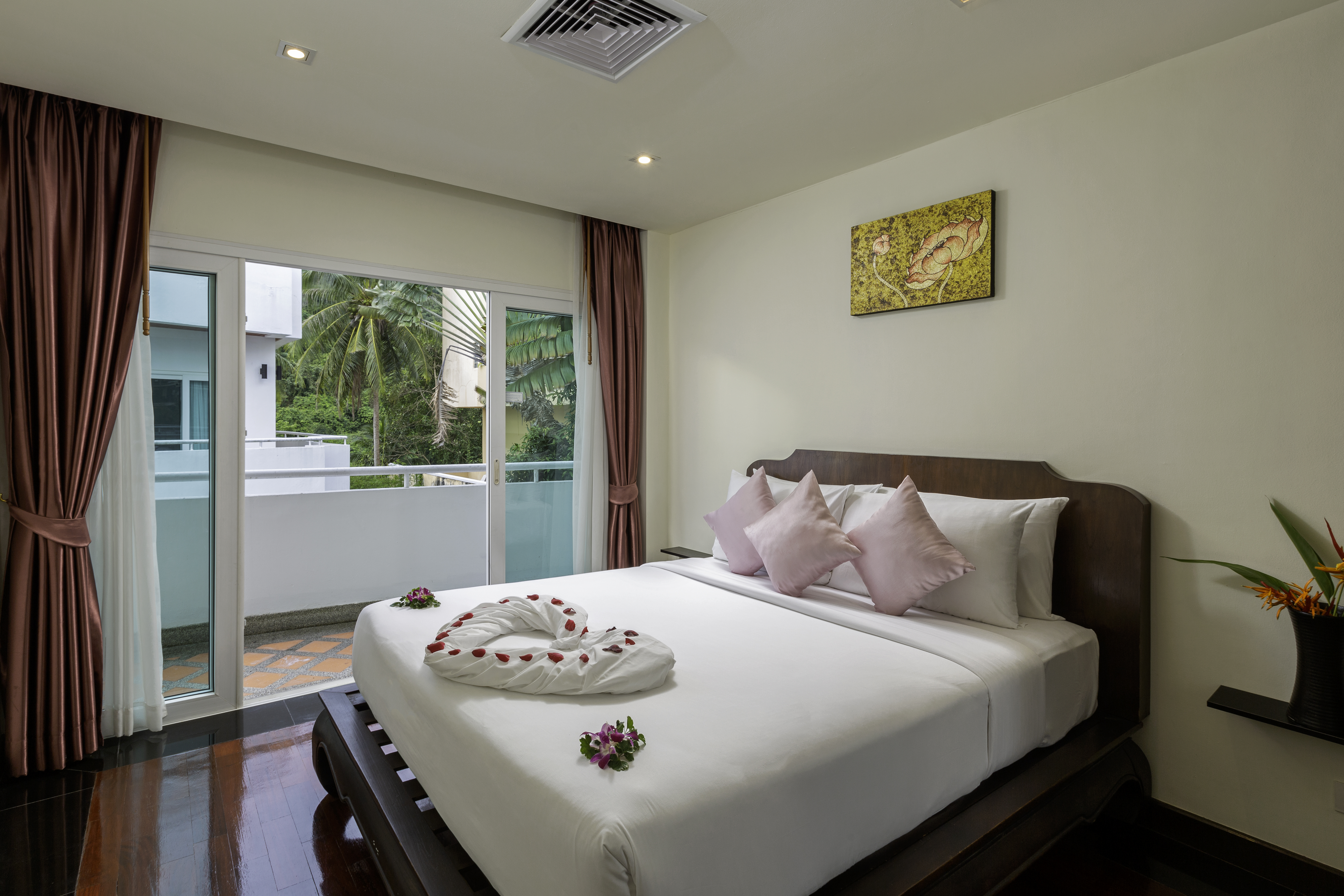 Suite Three Bedrooms