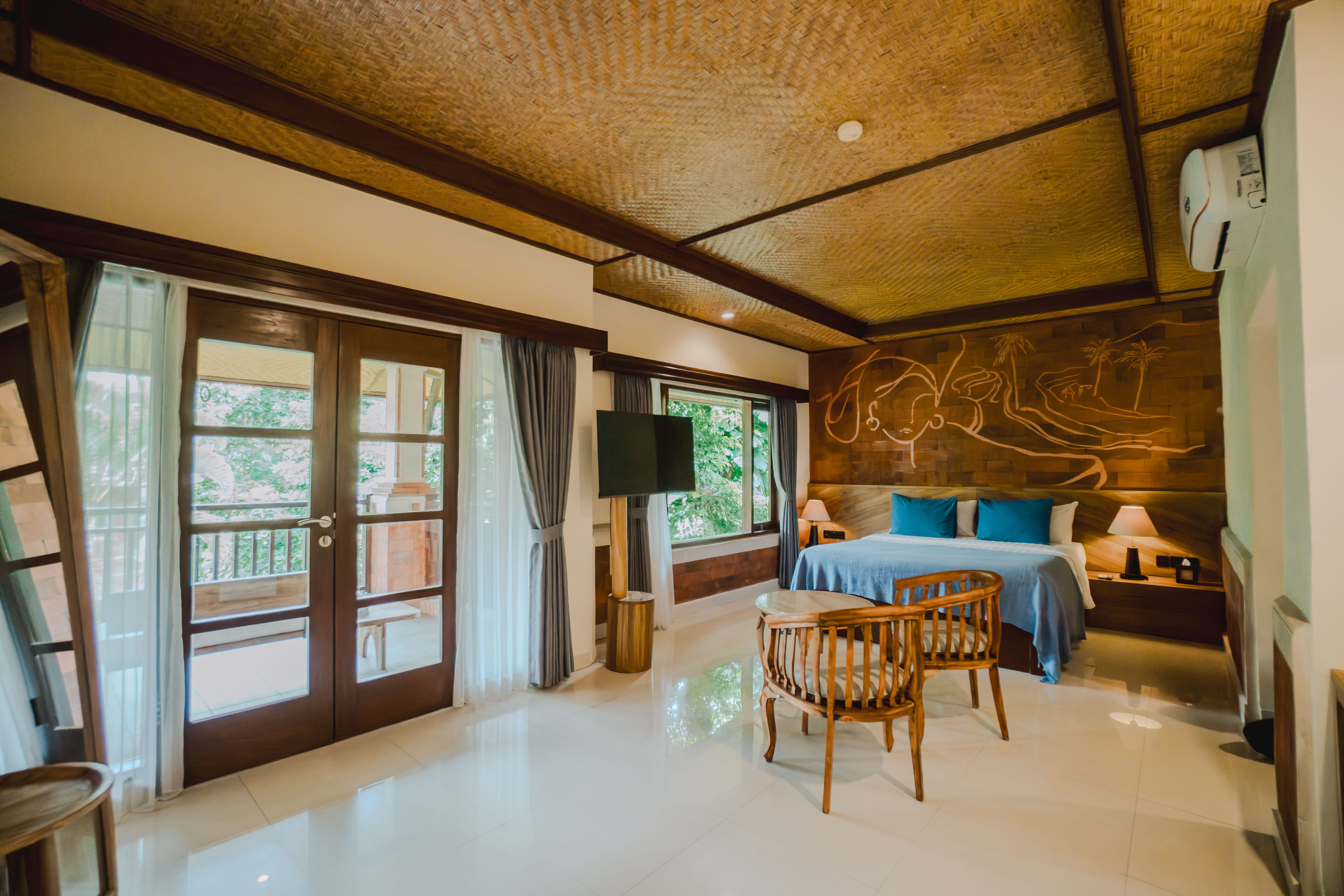 Double or Twin Standard