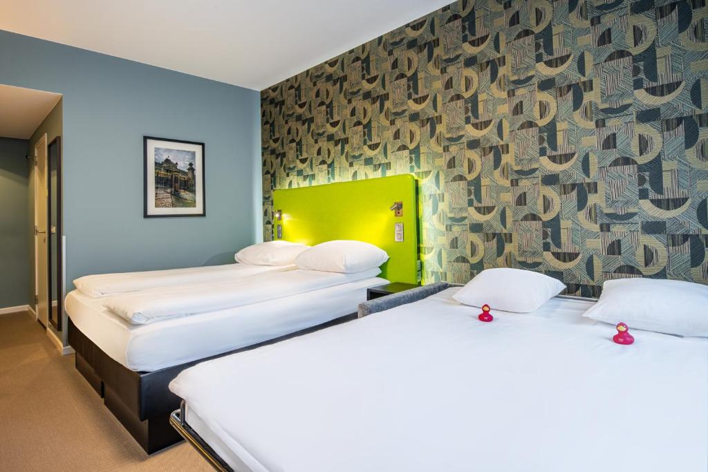 Family Room Standard