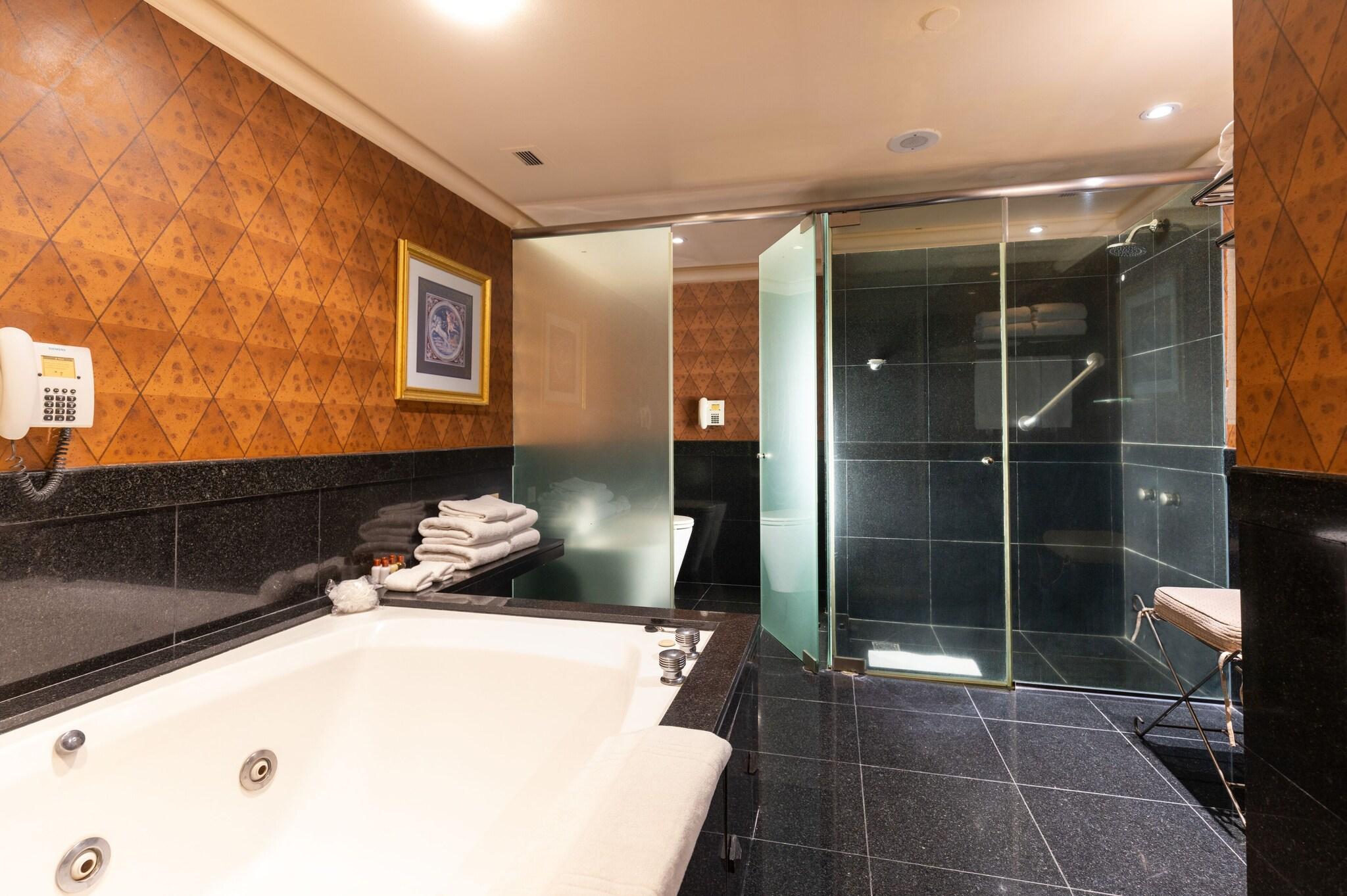 Suite Presidential with Views