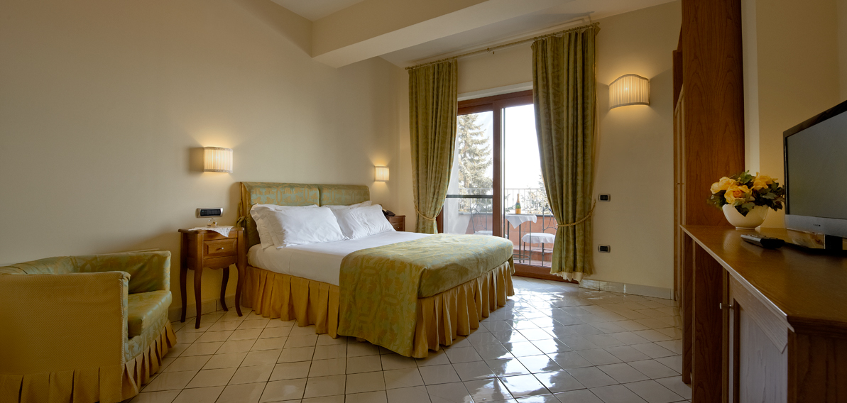 Double Classic with Terrace