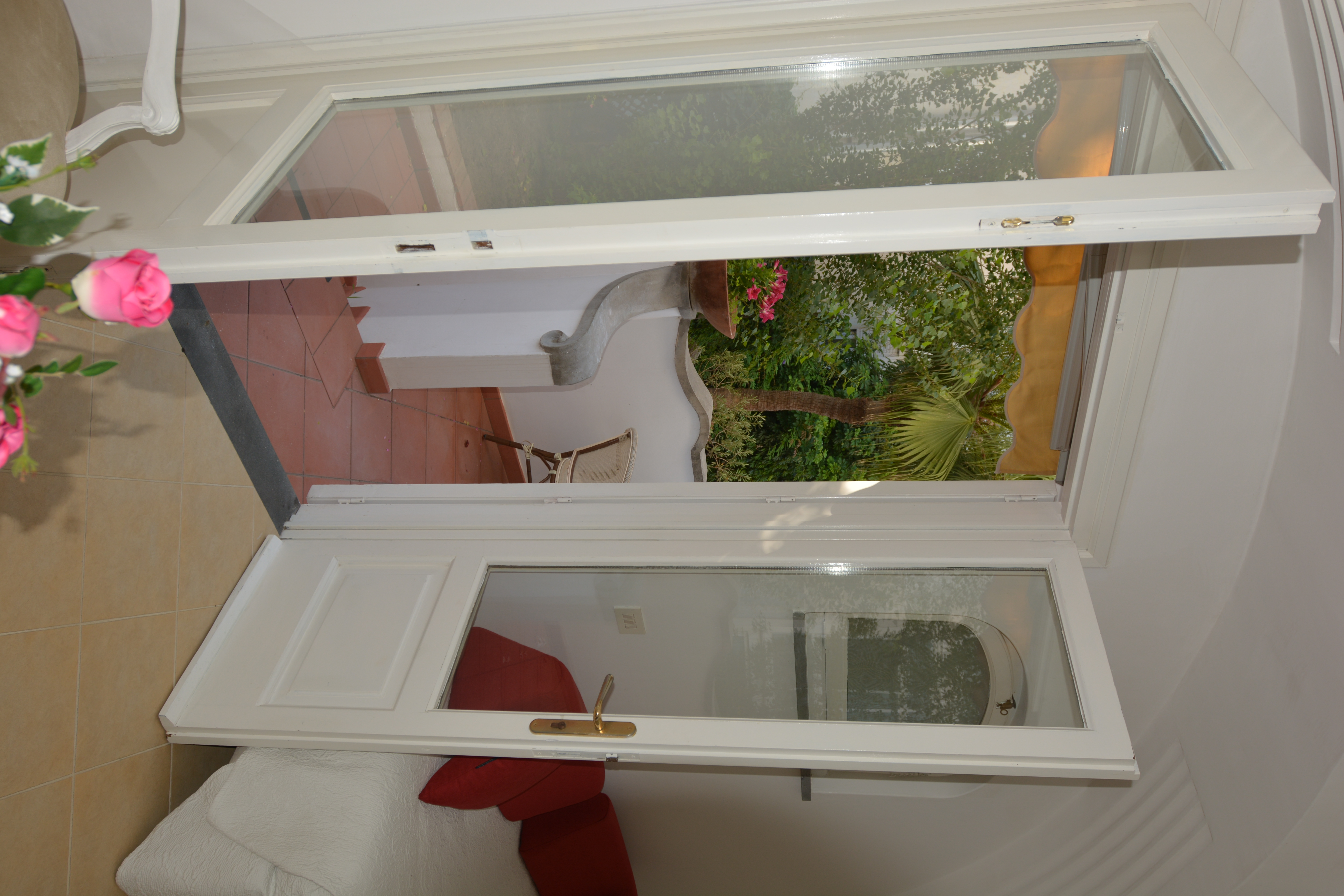 Room Two Double Beds