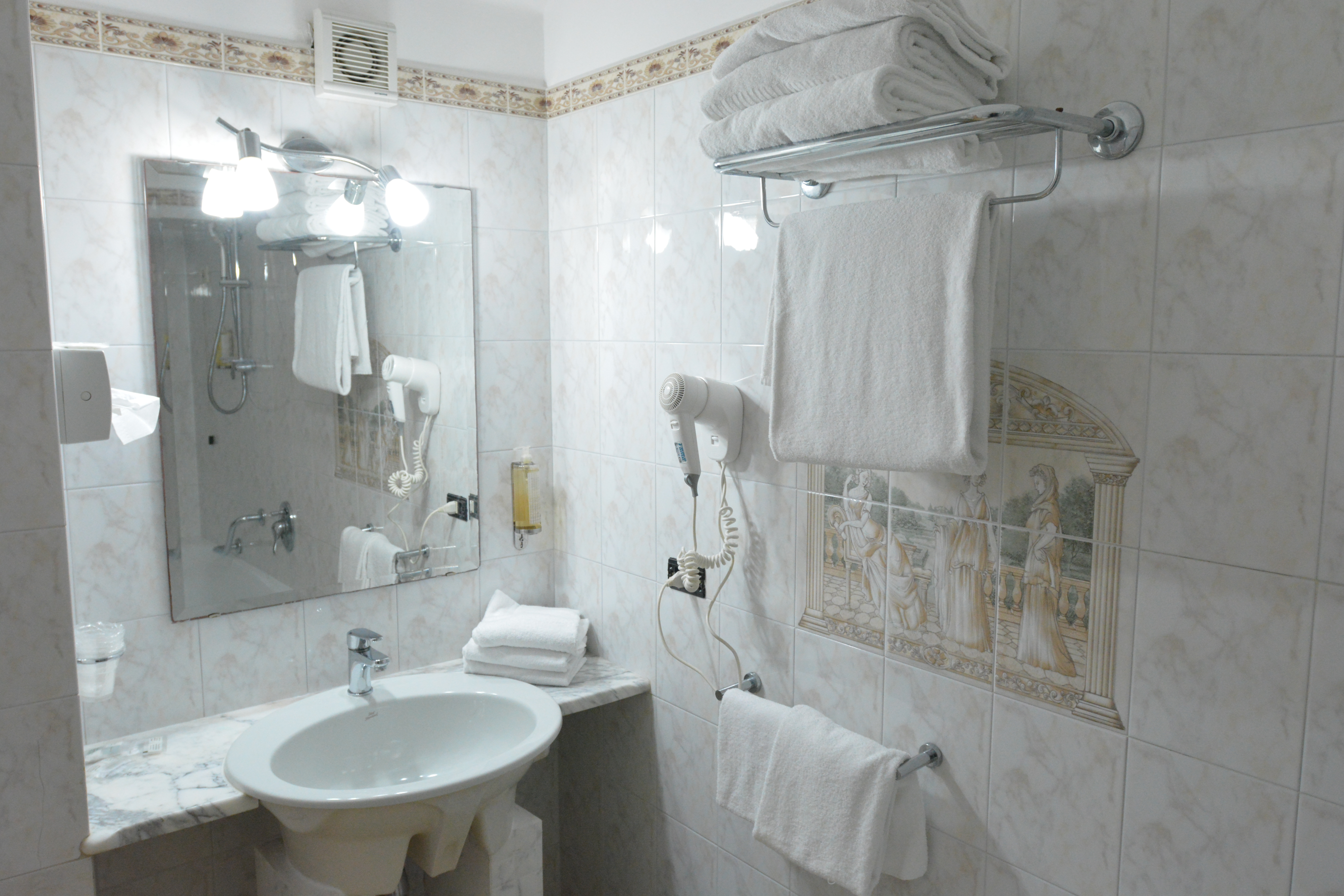 Room Two Double Beds