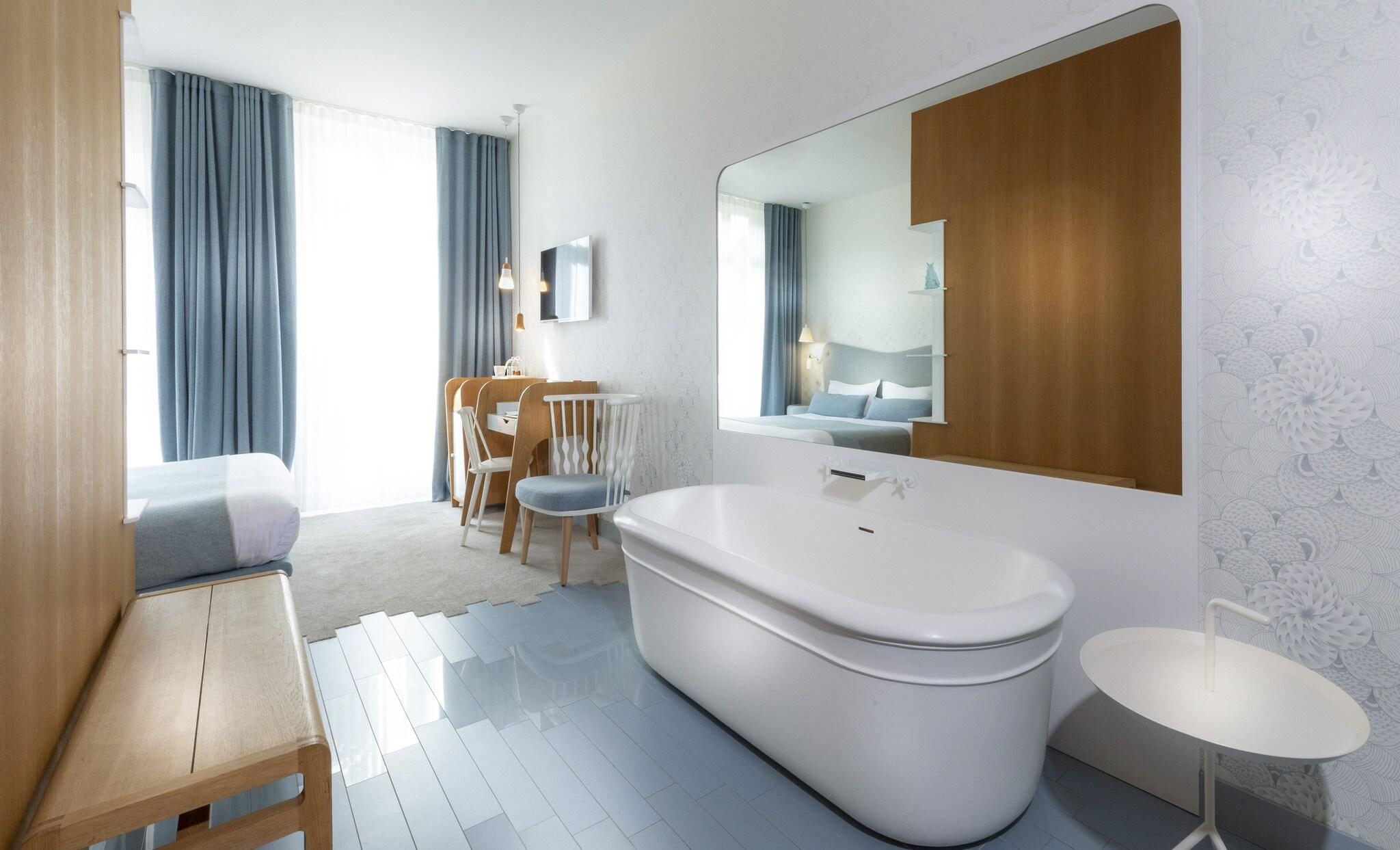 Junior Suite Two Beds