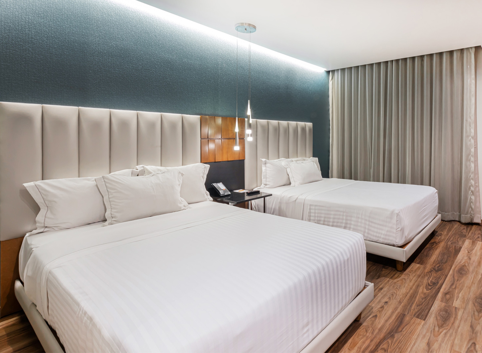 Family Room Connecting Room