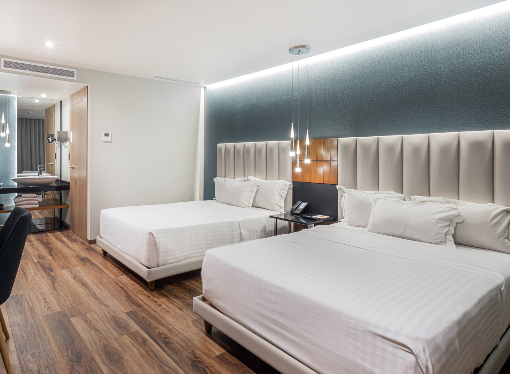 Family Room Connecting Room