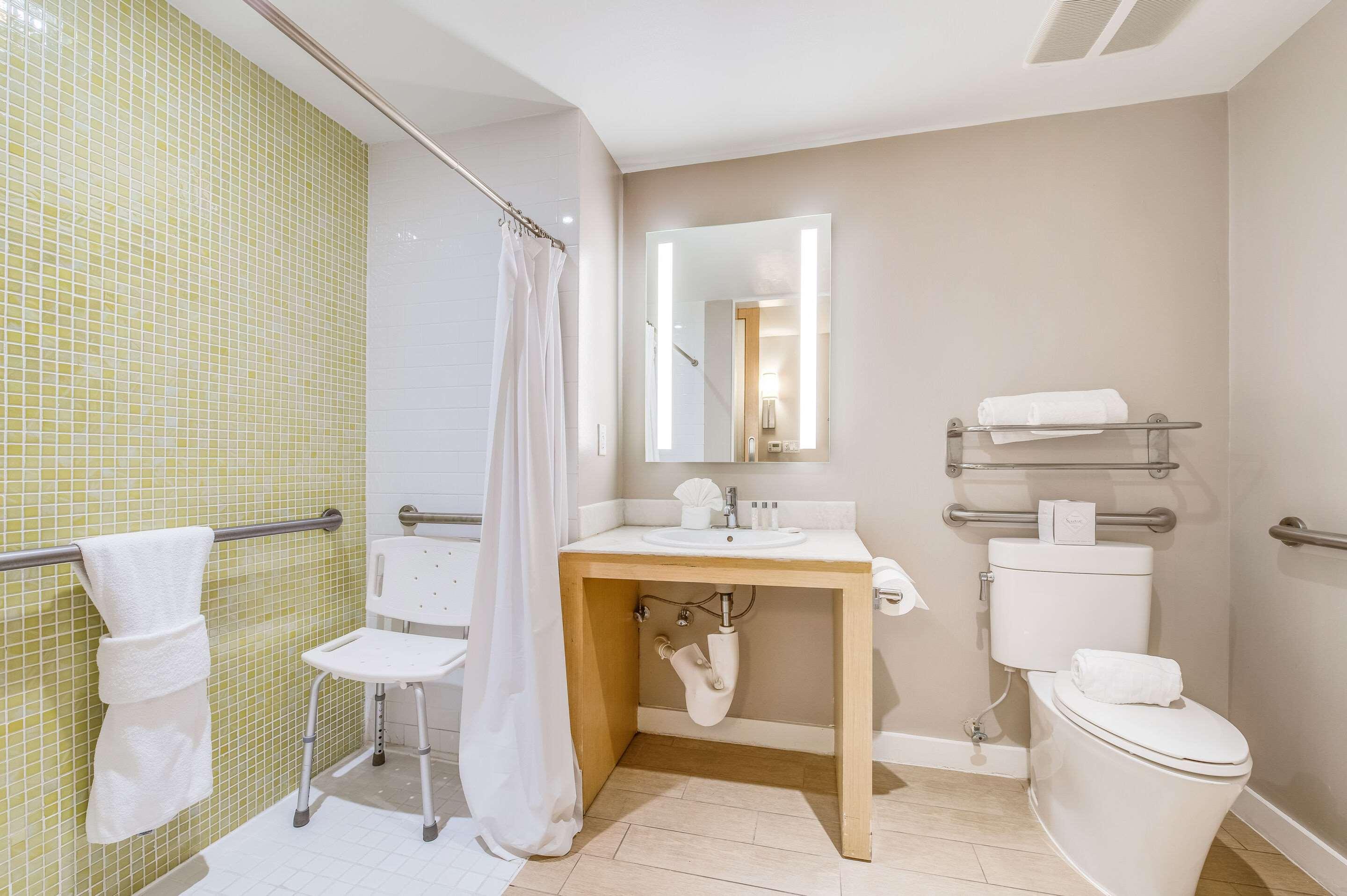 Double Accessible King Size Bed