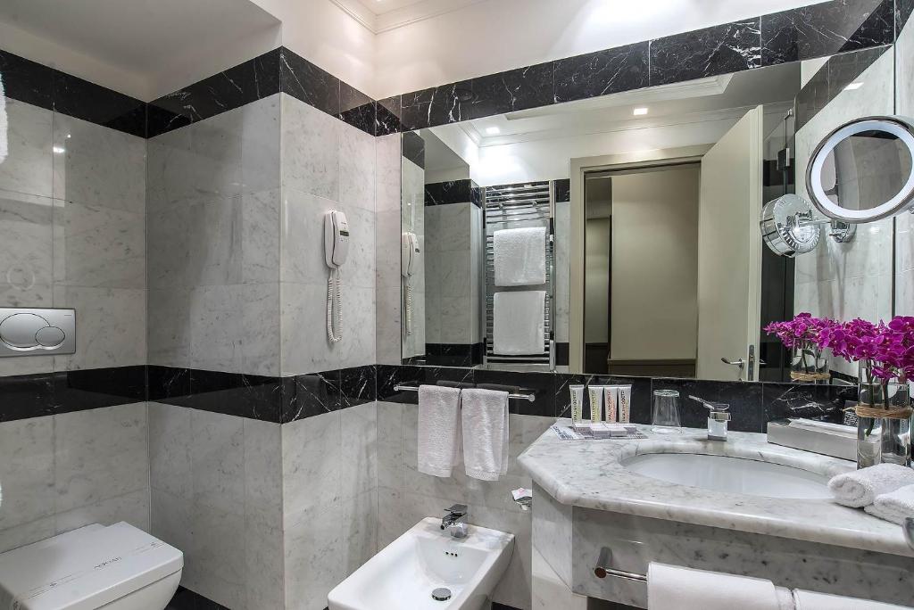 Suite Connecting Room